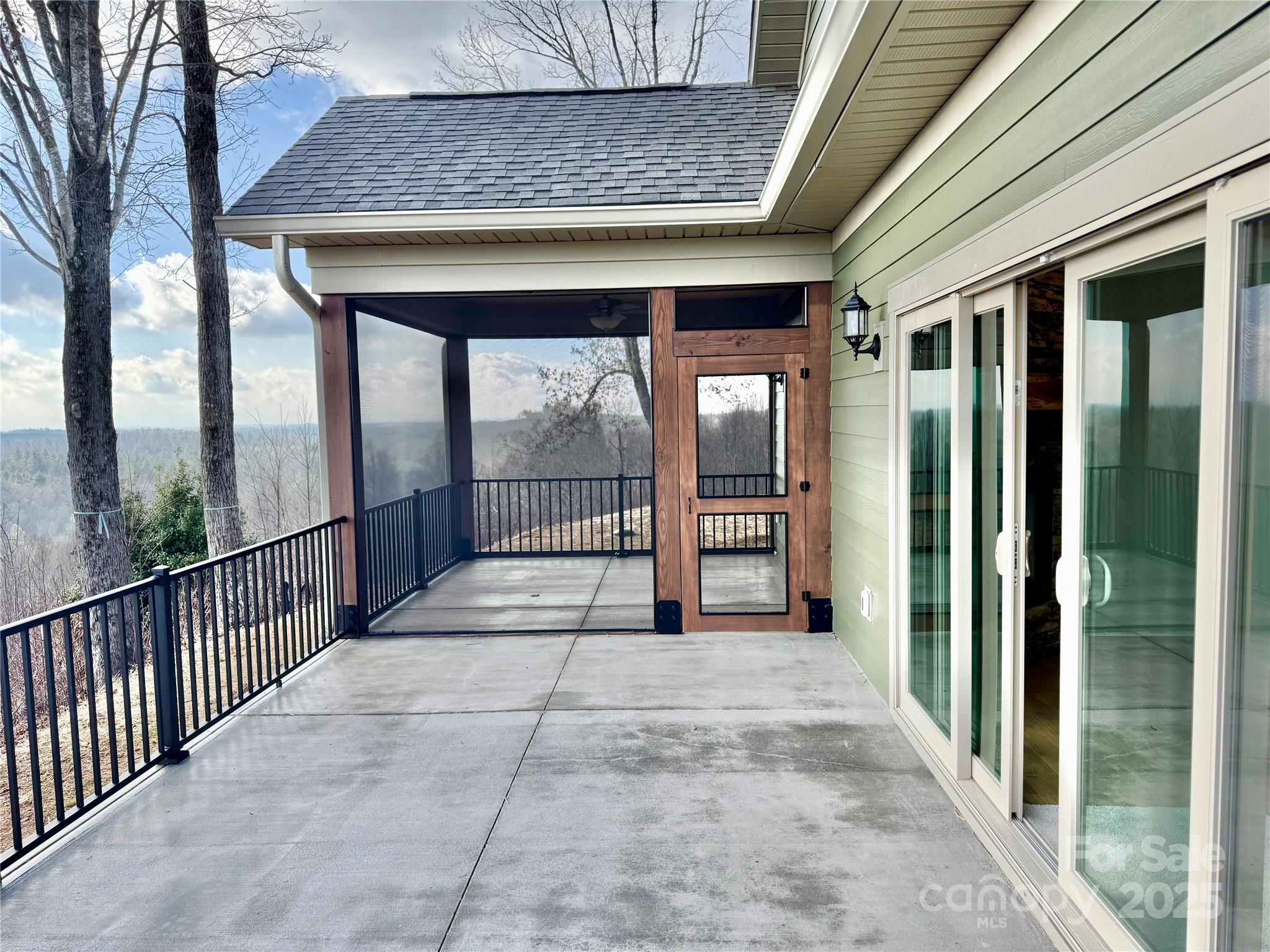 1387 River Club Ridge — Lenoir