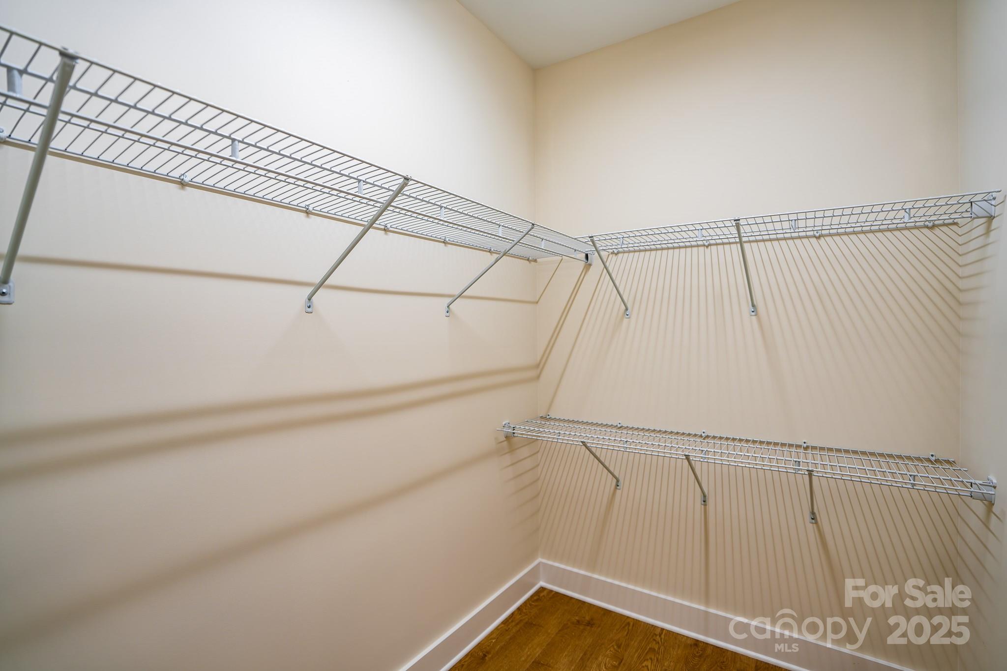 1387 River Club Ridge — Lenoir