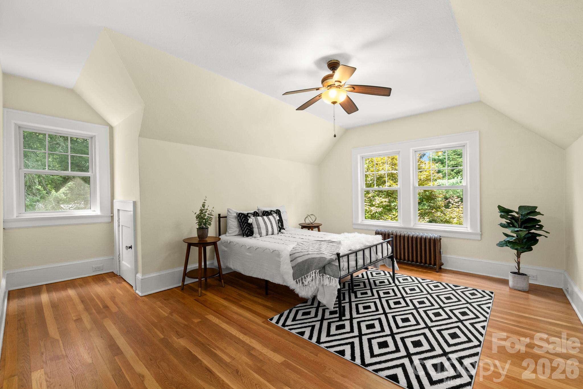 108 Lakewood Drive — Asheville