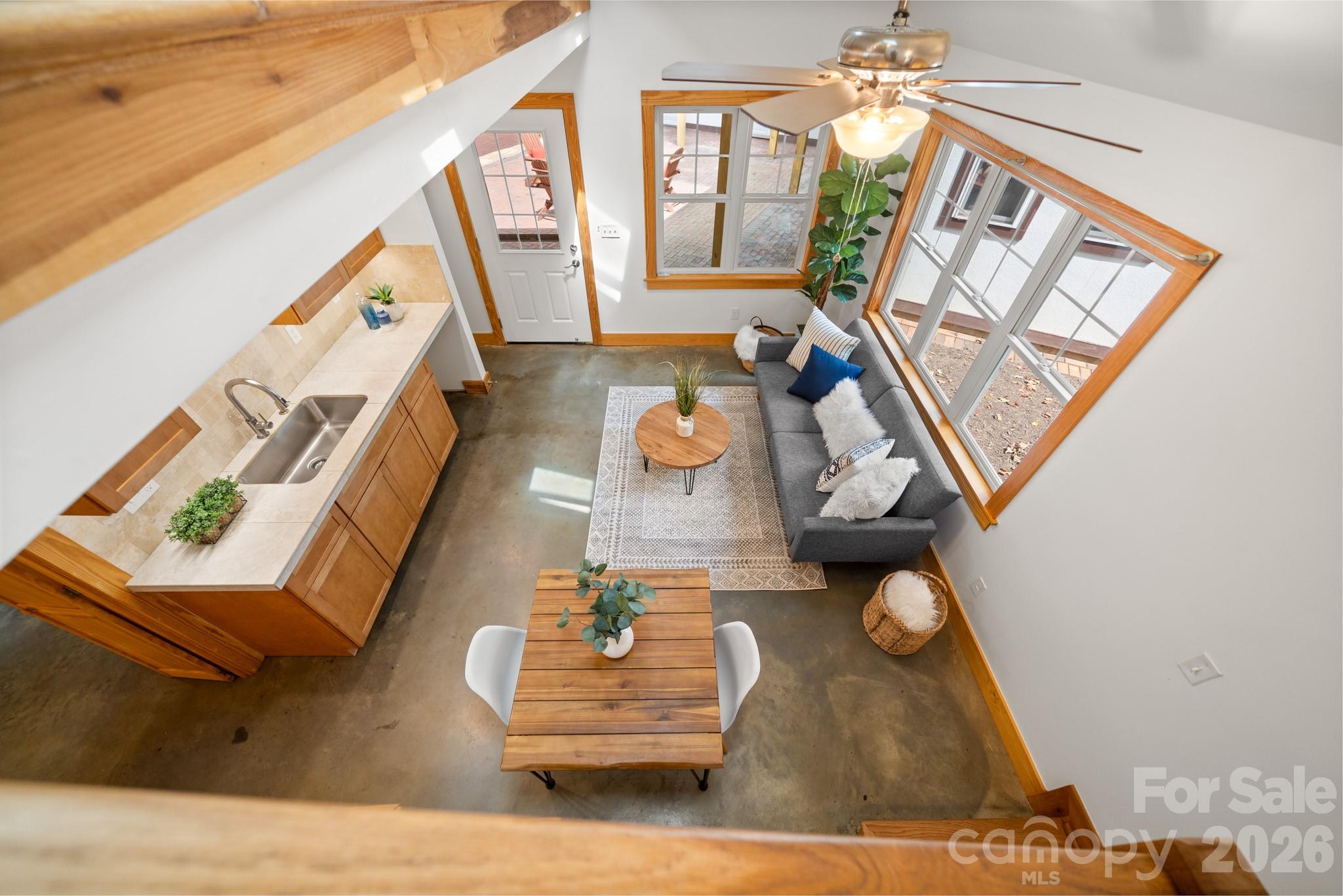 108 Lakewood Drive — Asheville