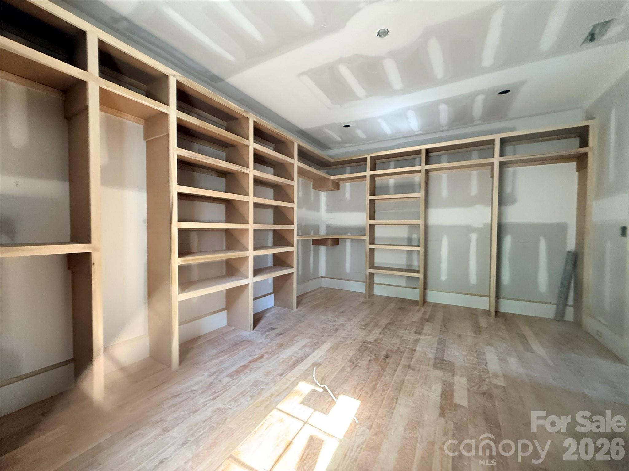 106 Hunter Lane — Charlotte