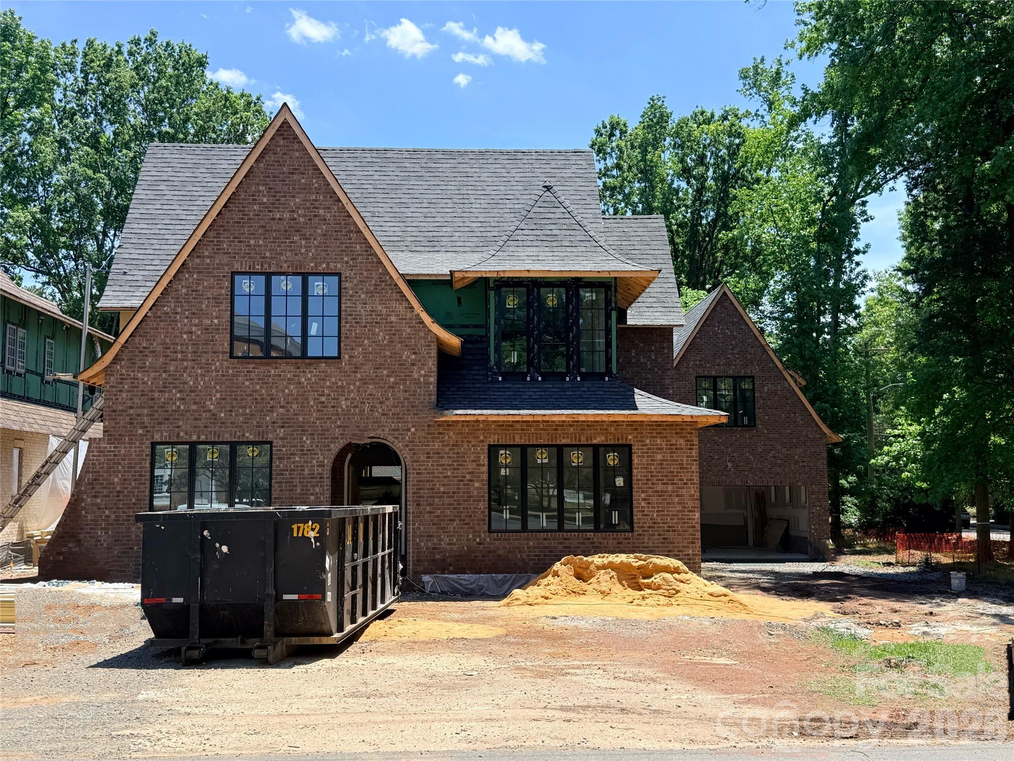 106 Hunter Lane — Charlotte