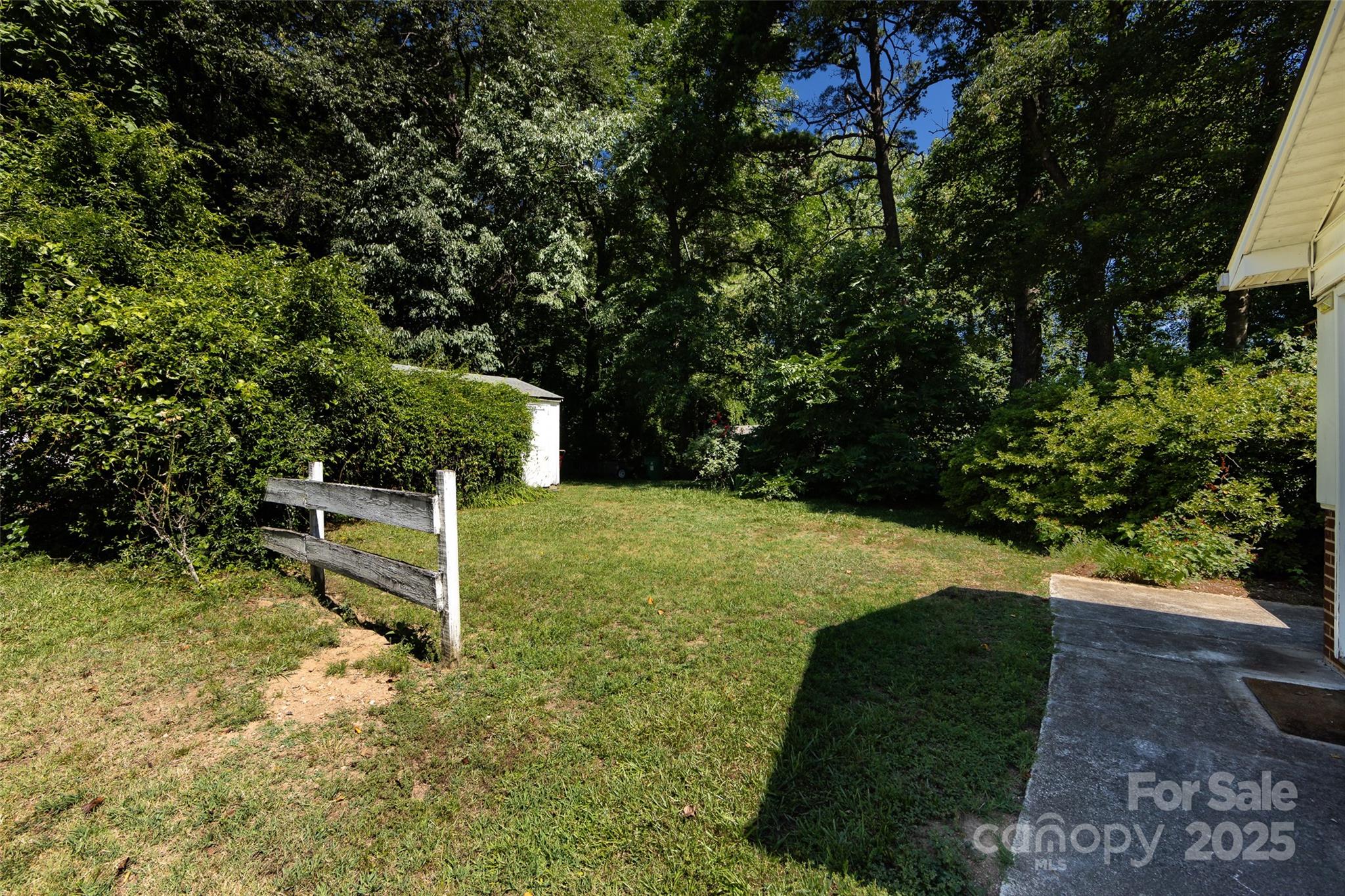 2001 Mcdonald Drive — Charlotte