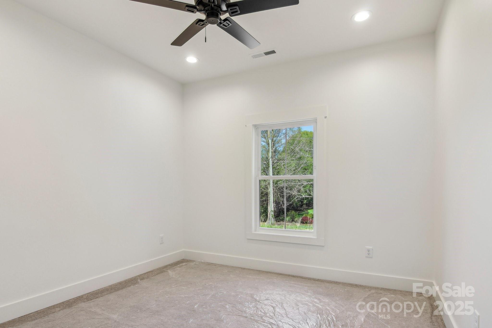 35 Haywood Park Drive — Hendersonville