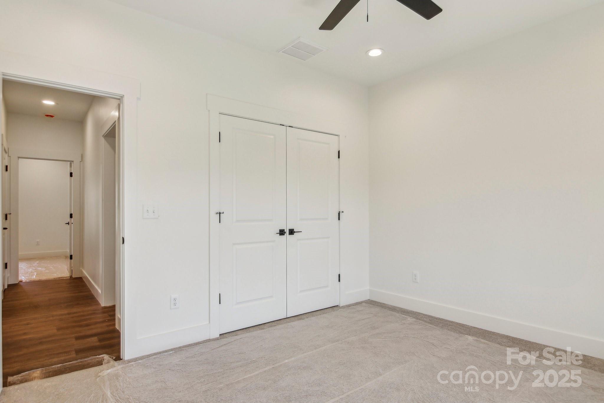 35 Haywood Park Drive — Hendersonville