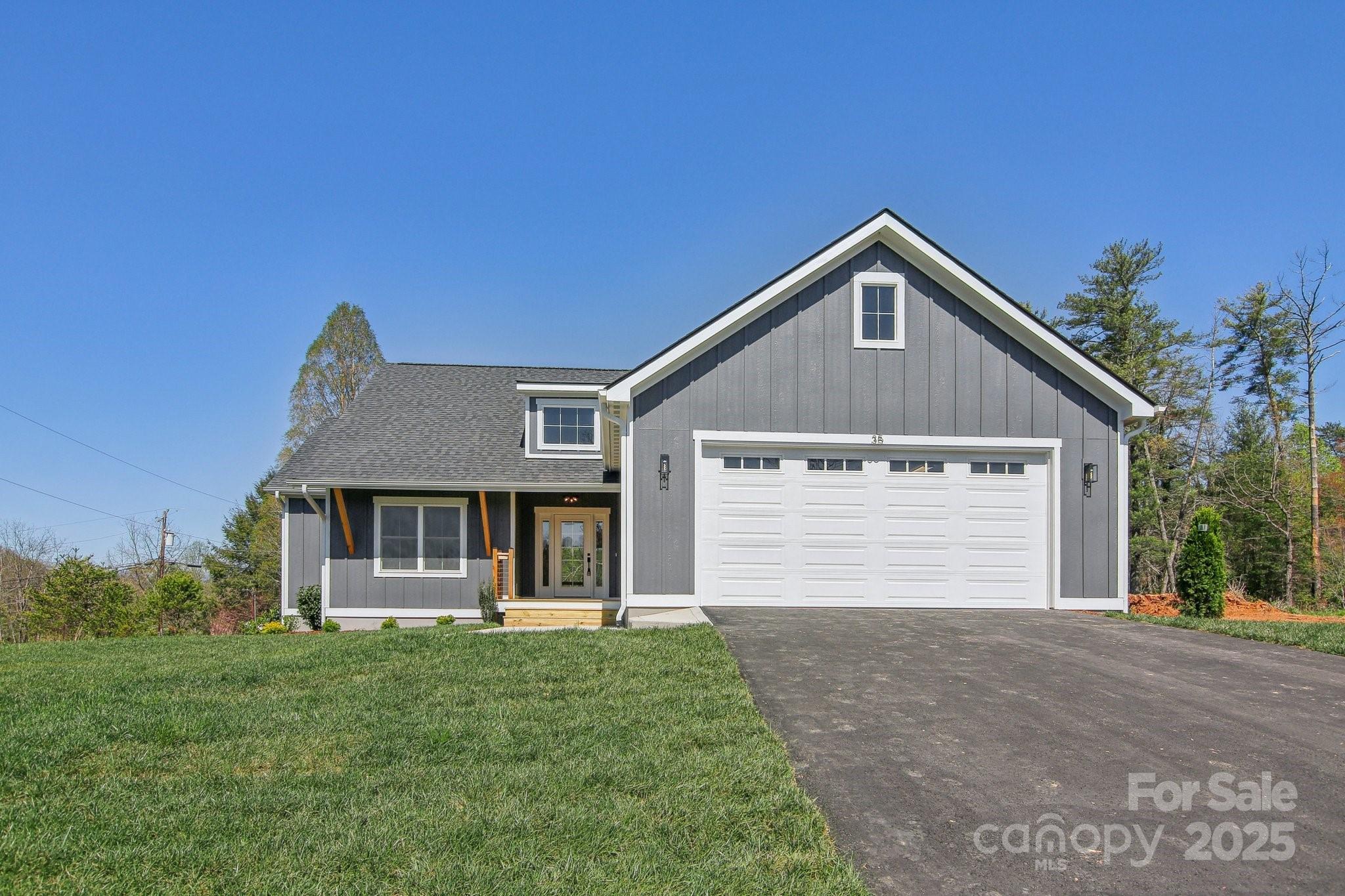 35 Haywood Park Drive — Hendersonville