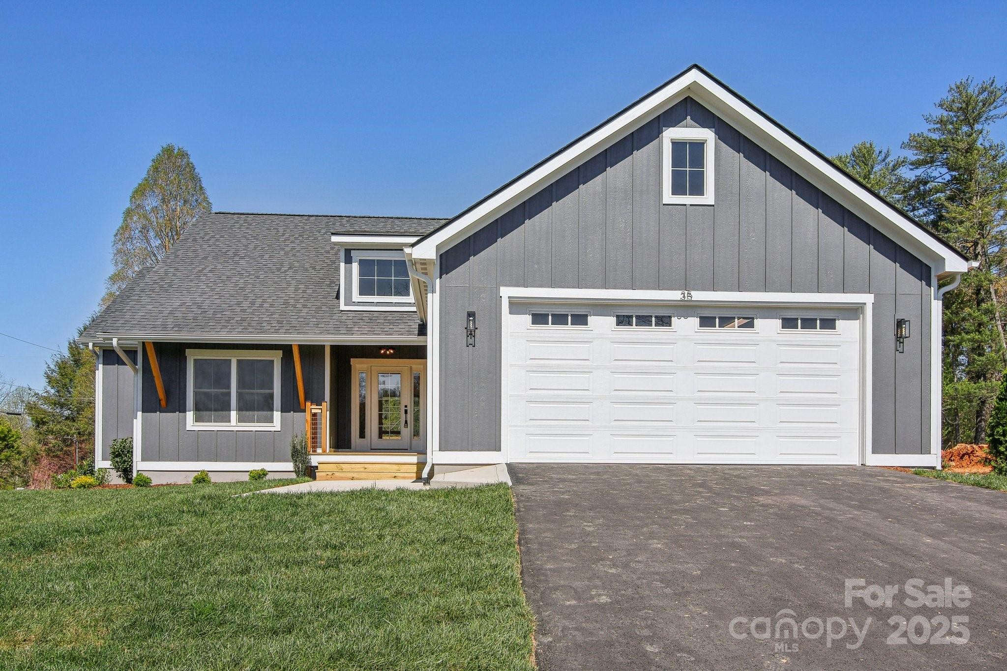 35 Haywood Park Drive — Hendersonville