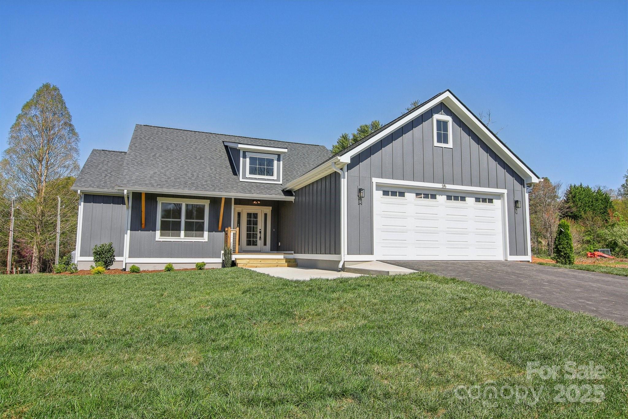 35 Haywood Park Drive — Hendersonville