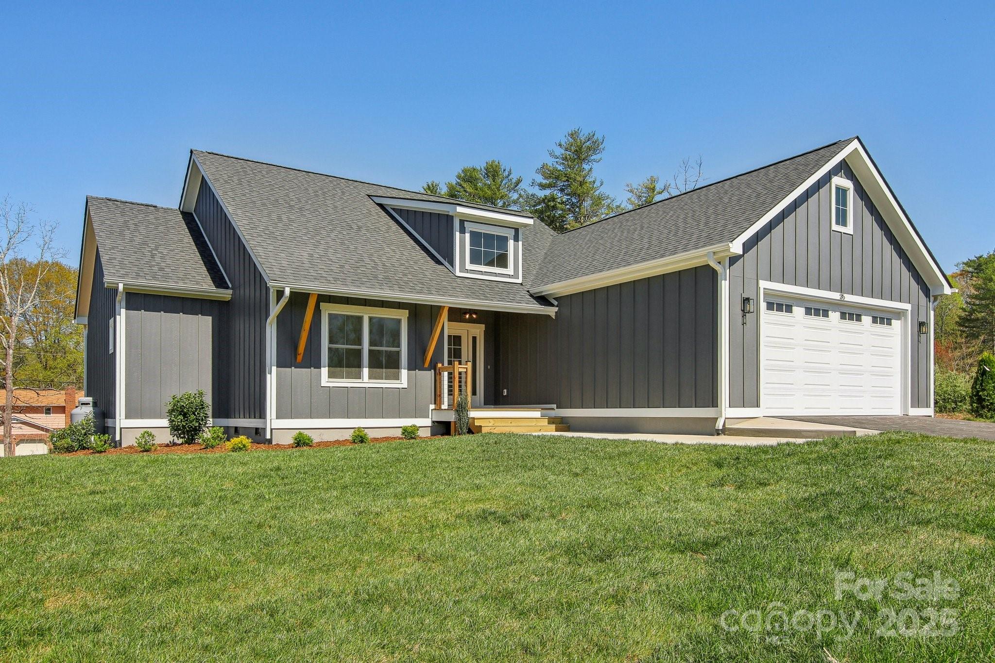 35 Haywood Park Drive — Hendersonville