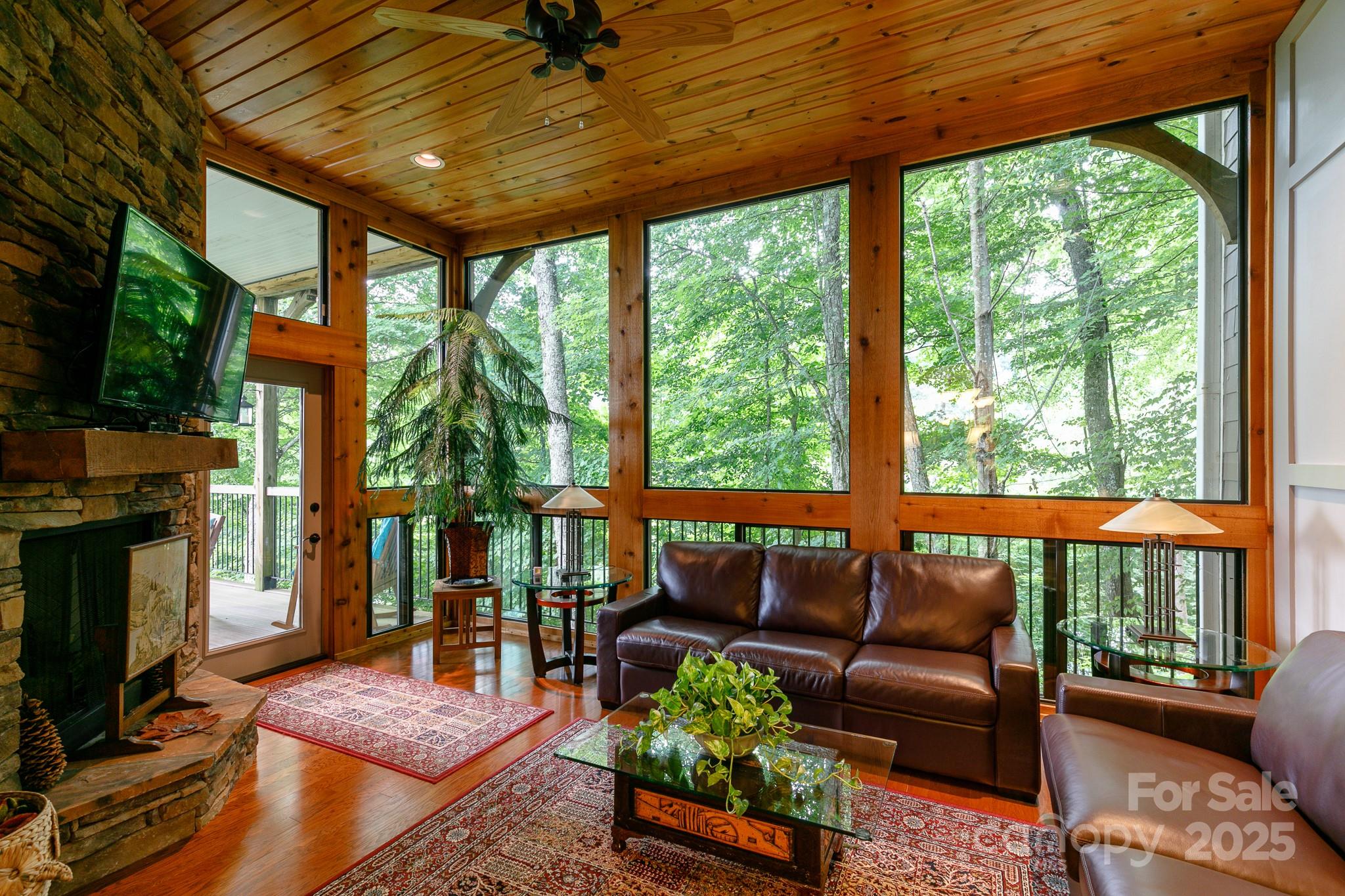47 Creekside Way #H/102 — Burnsville