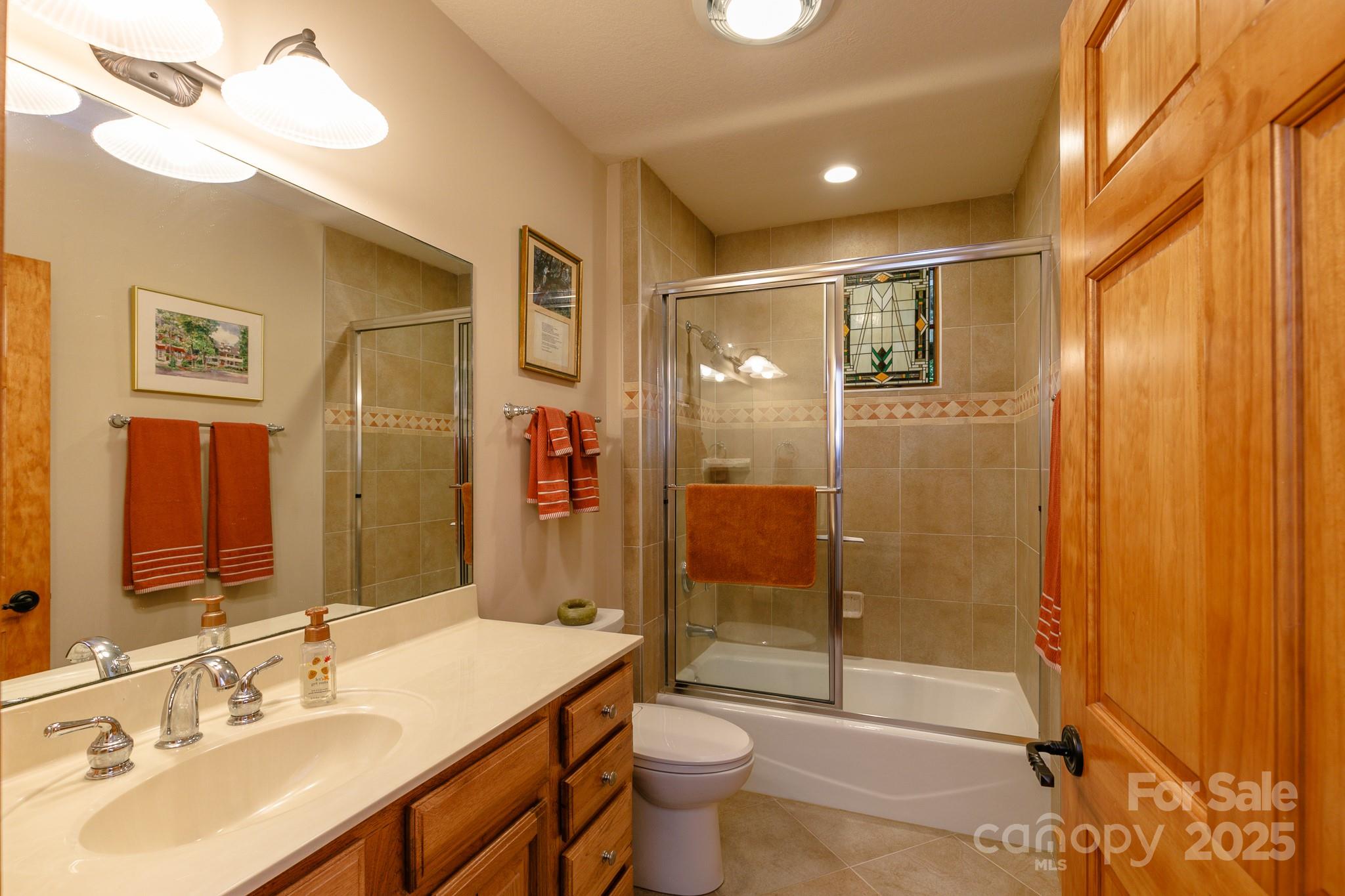 47 Creekside Way #H/102 — Burnsville