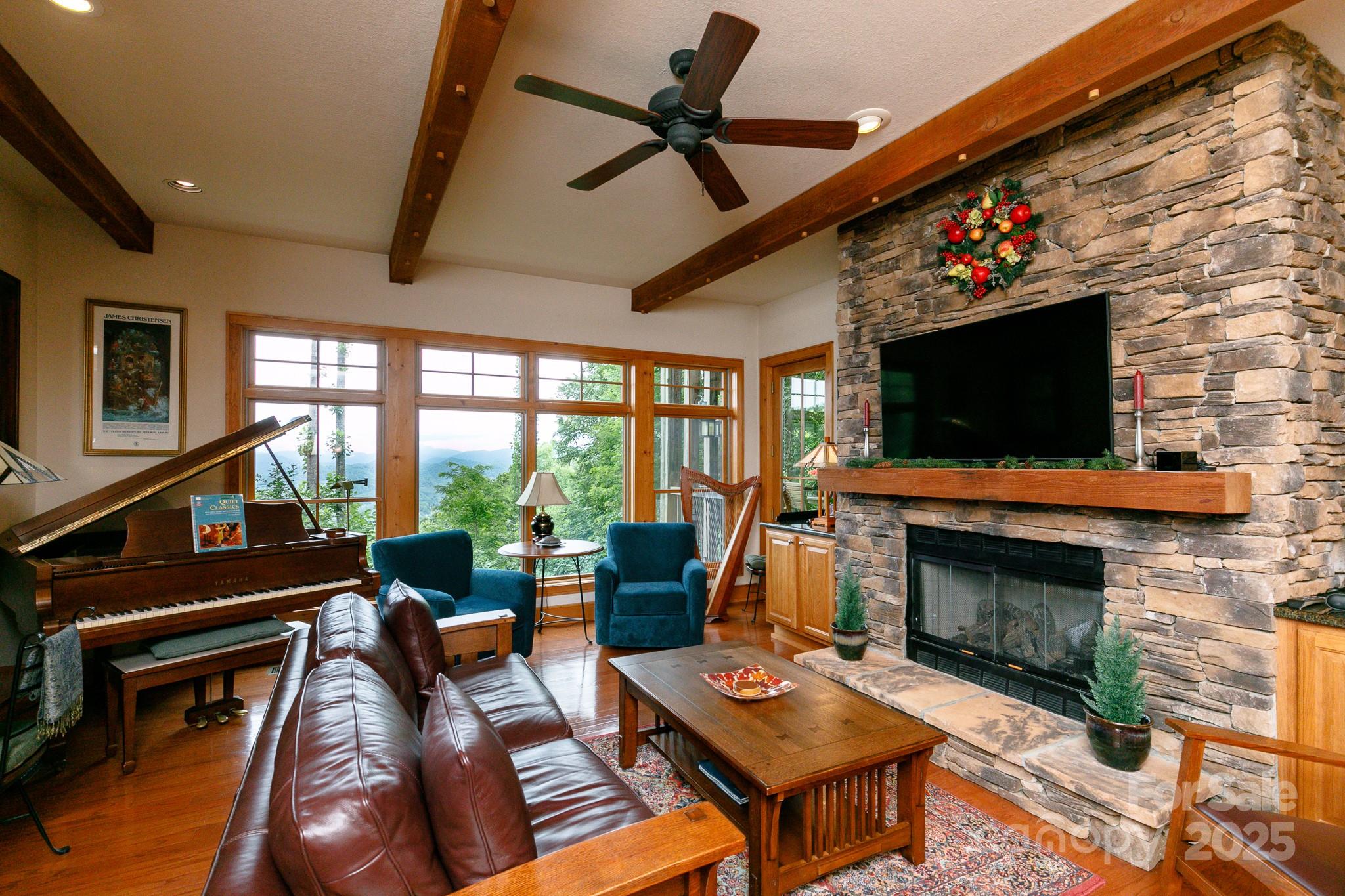 47 Creekside Way #H/102 — Burnsville