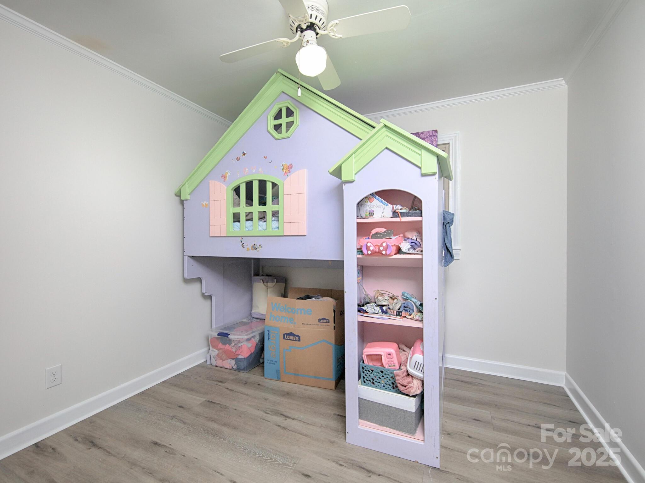 3119 Hickory Highway — Statesville