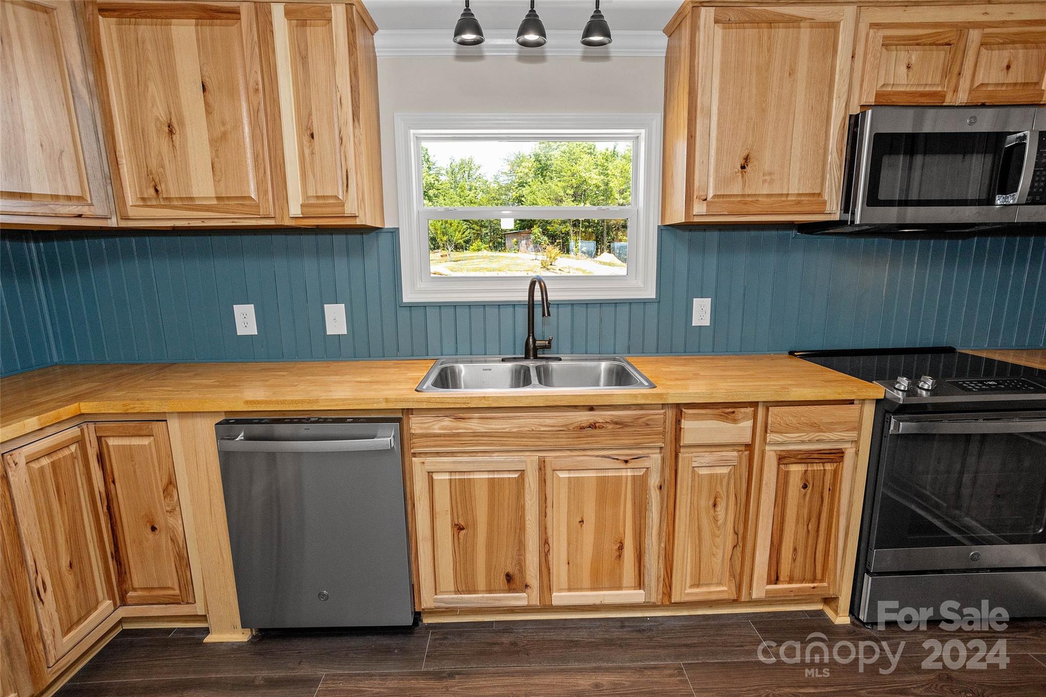 290 Boland Drive — Lake Lure