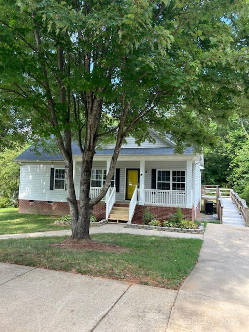 13 Cascade Street — Mooresville