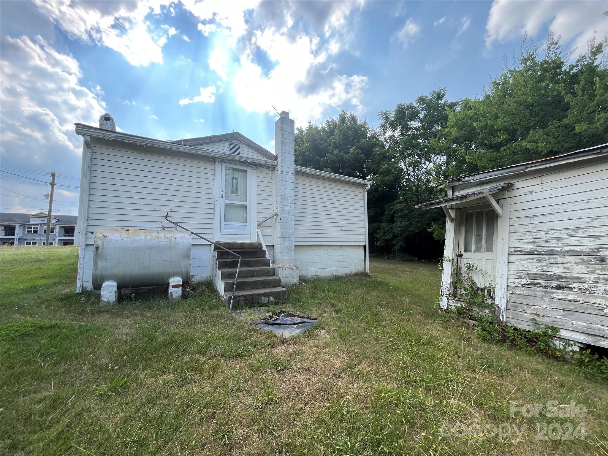 1900 Salome Church Road — Charlotte
