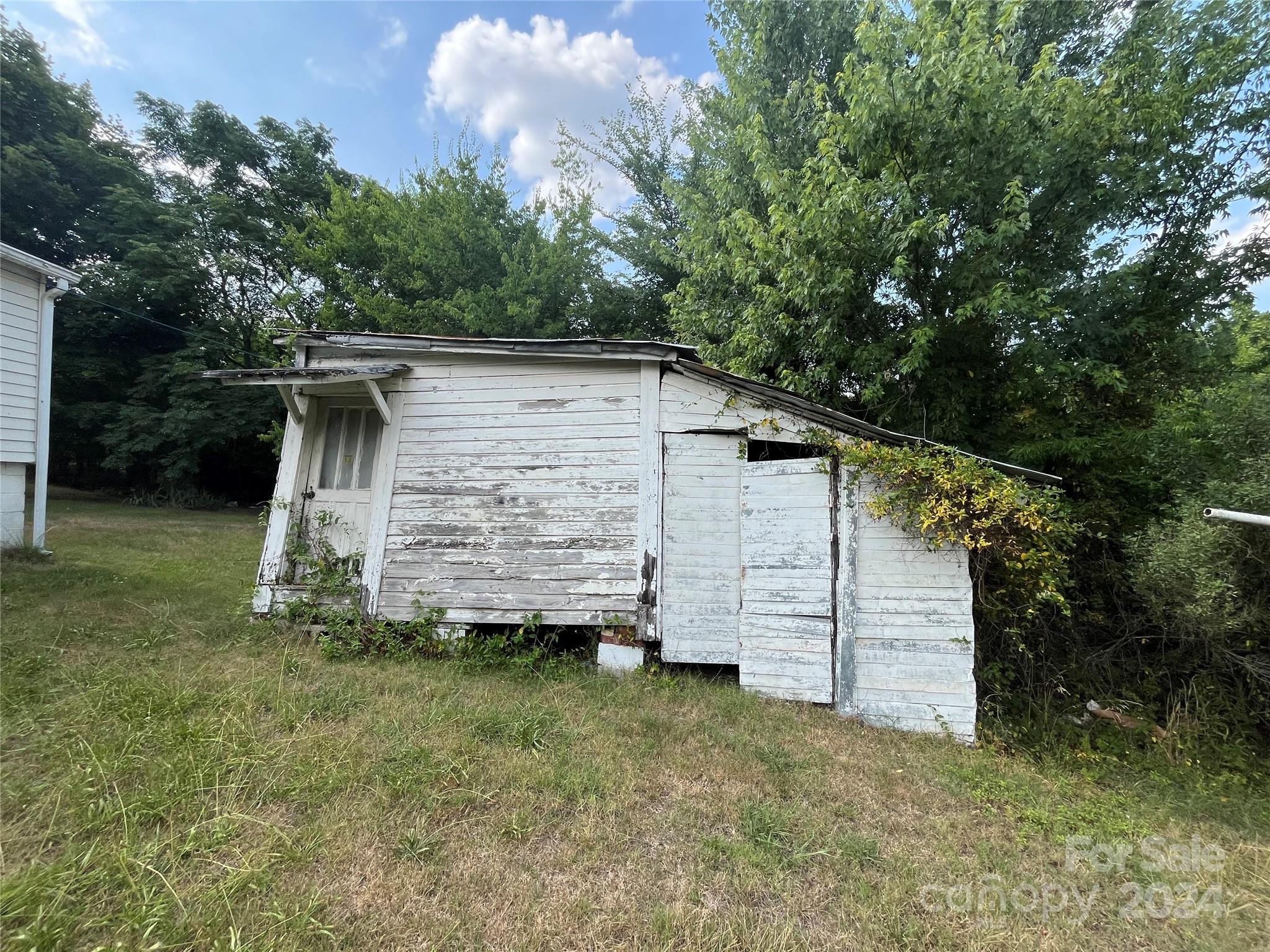 1900 Salome Church Road — Charlotte