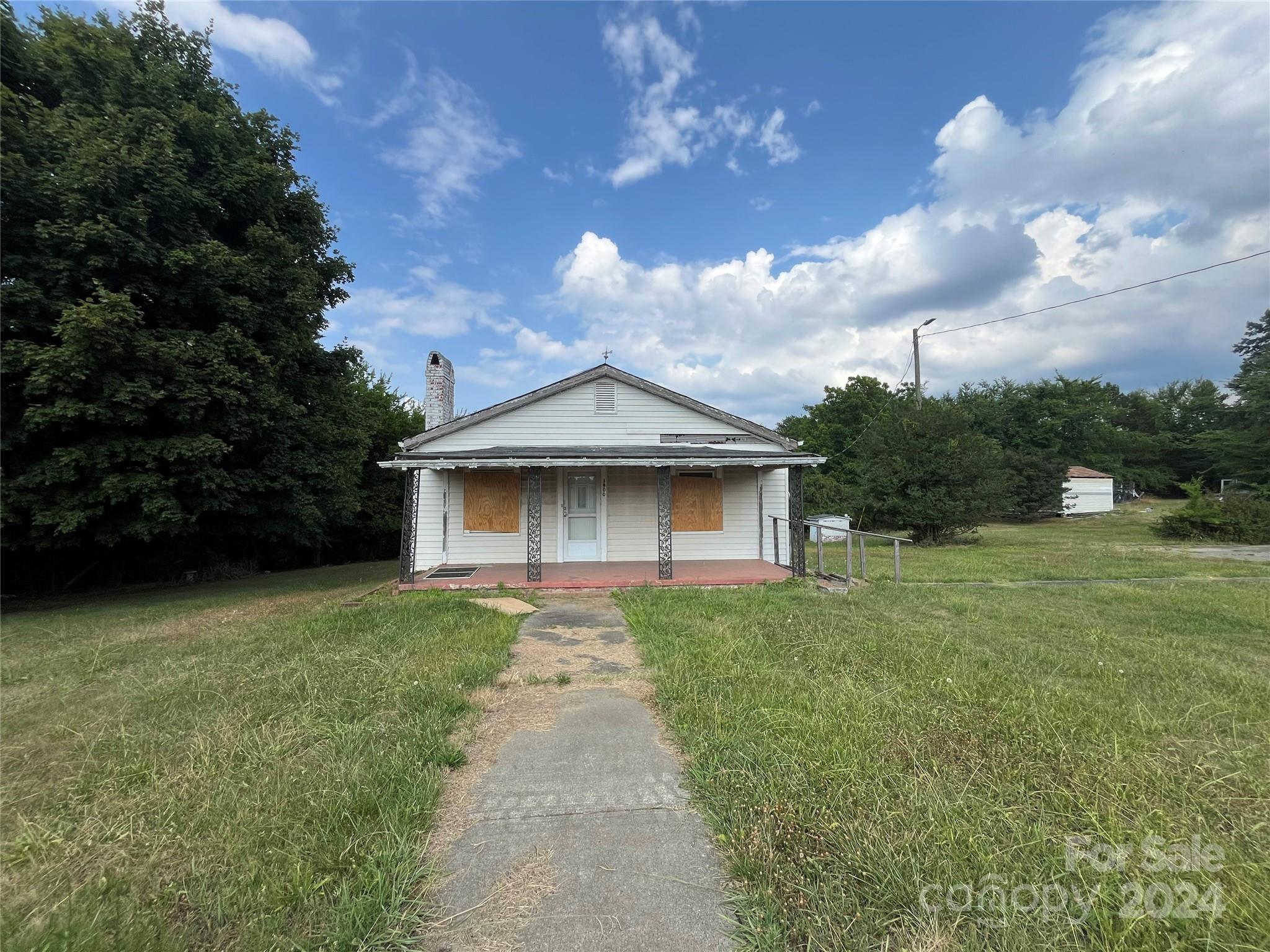 1900 Salome Church Road — Charlotte