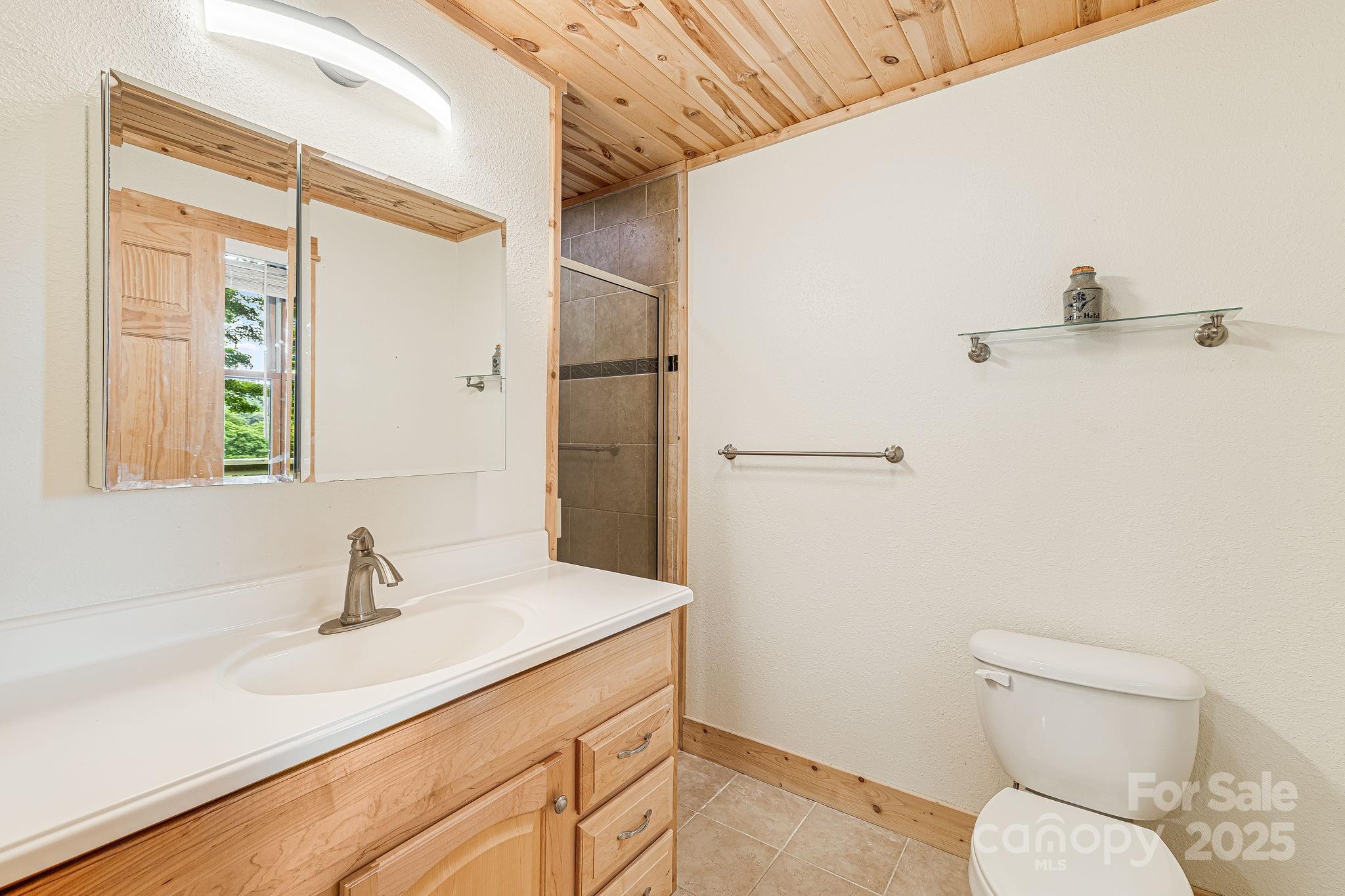 73 Oak Ridge Court #698 & 699 — Mars Hill