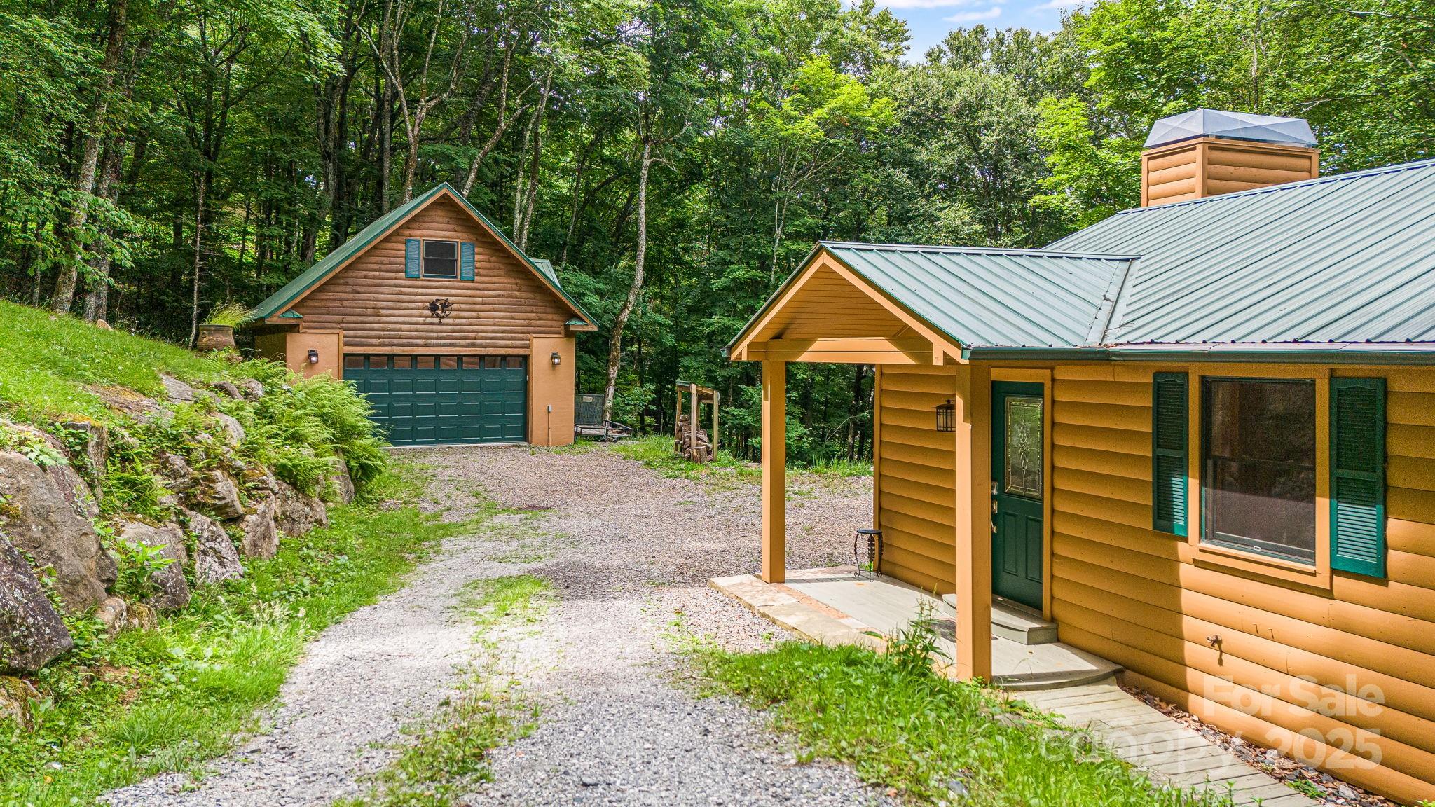73 Oak Ridge Court #698 & 699 — Mars Hill
