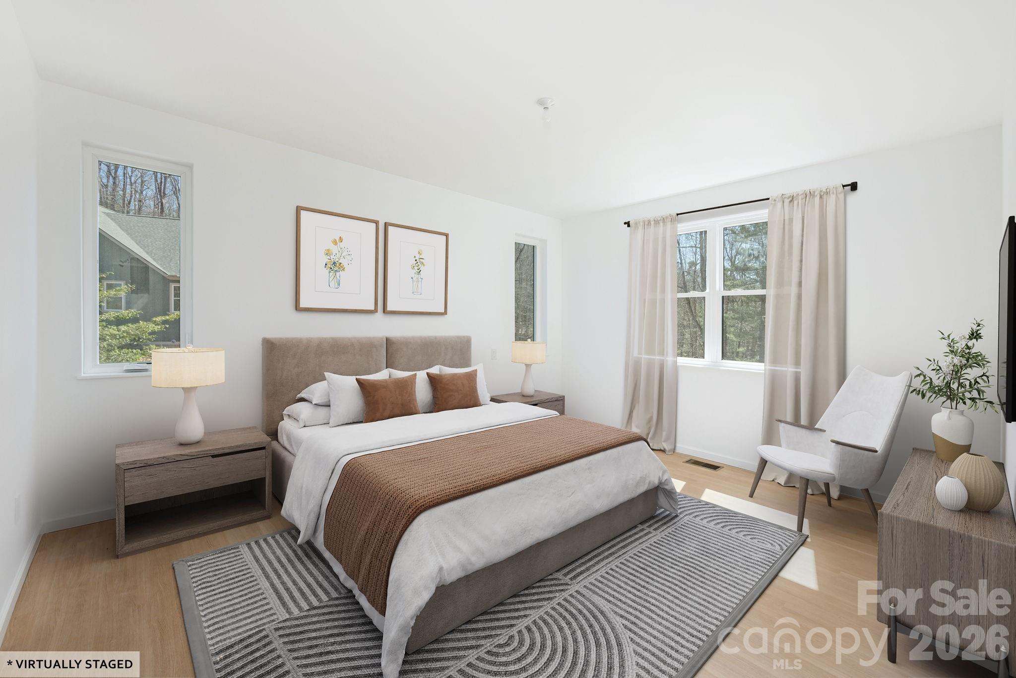 654 Hollybrook Drive — Flat Rock
