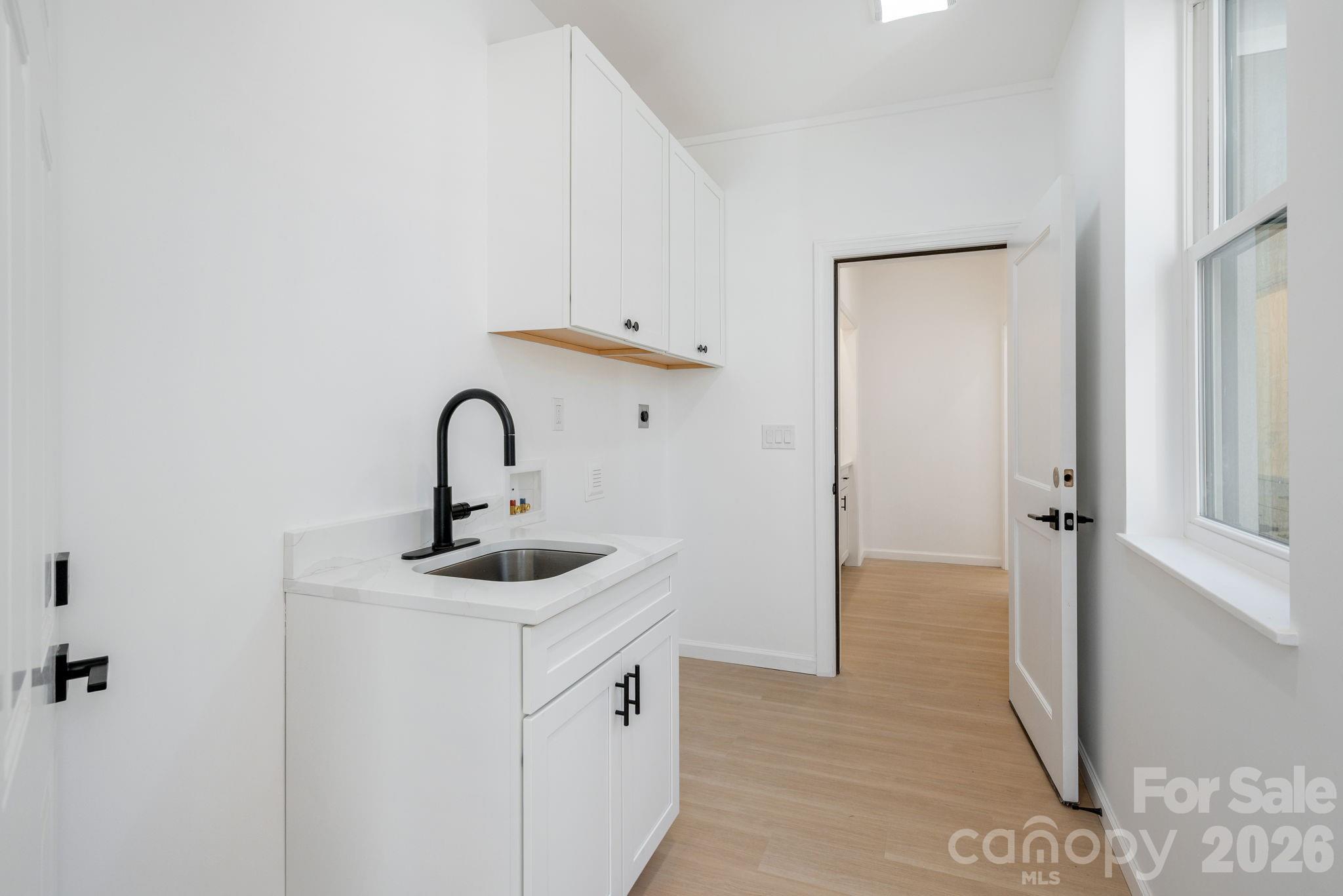 654 Hollybrook Drive — Flat Rock
