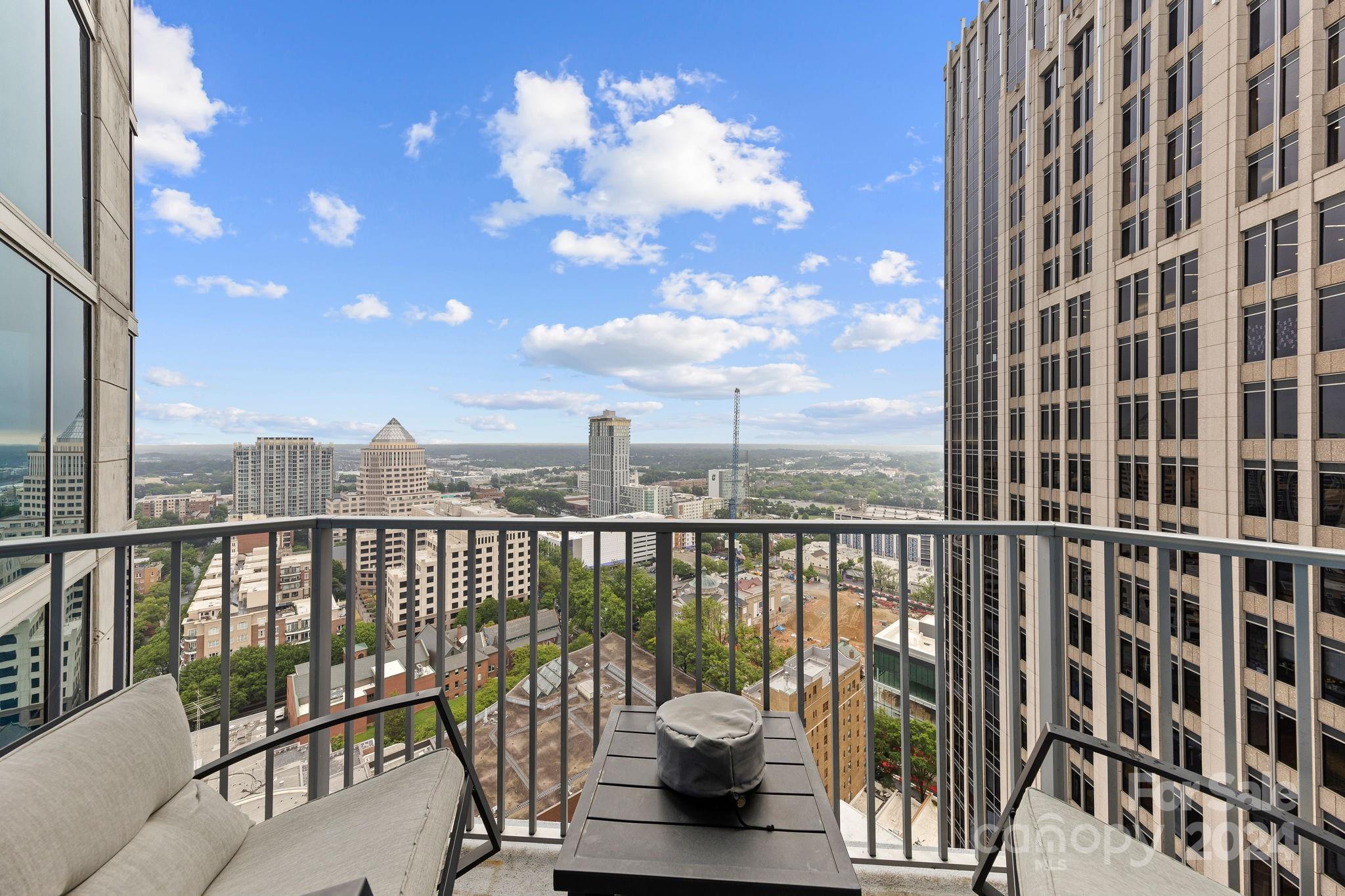210 N Church Street #2513 — Charlotte