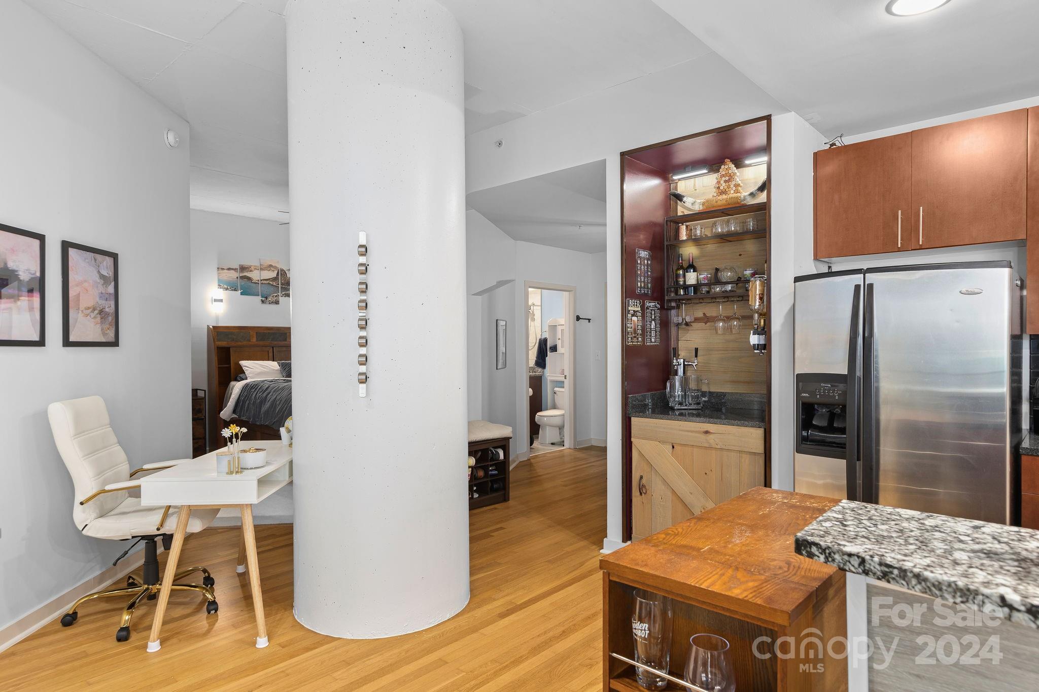 210 N Church Street #2513 — Charlotte