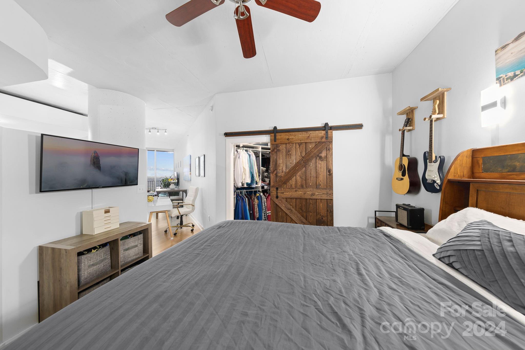 210 N Church Street #2513 — Charlotte