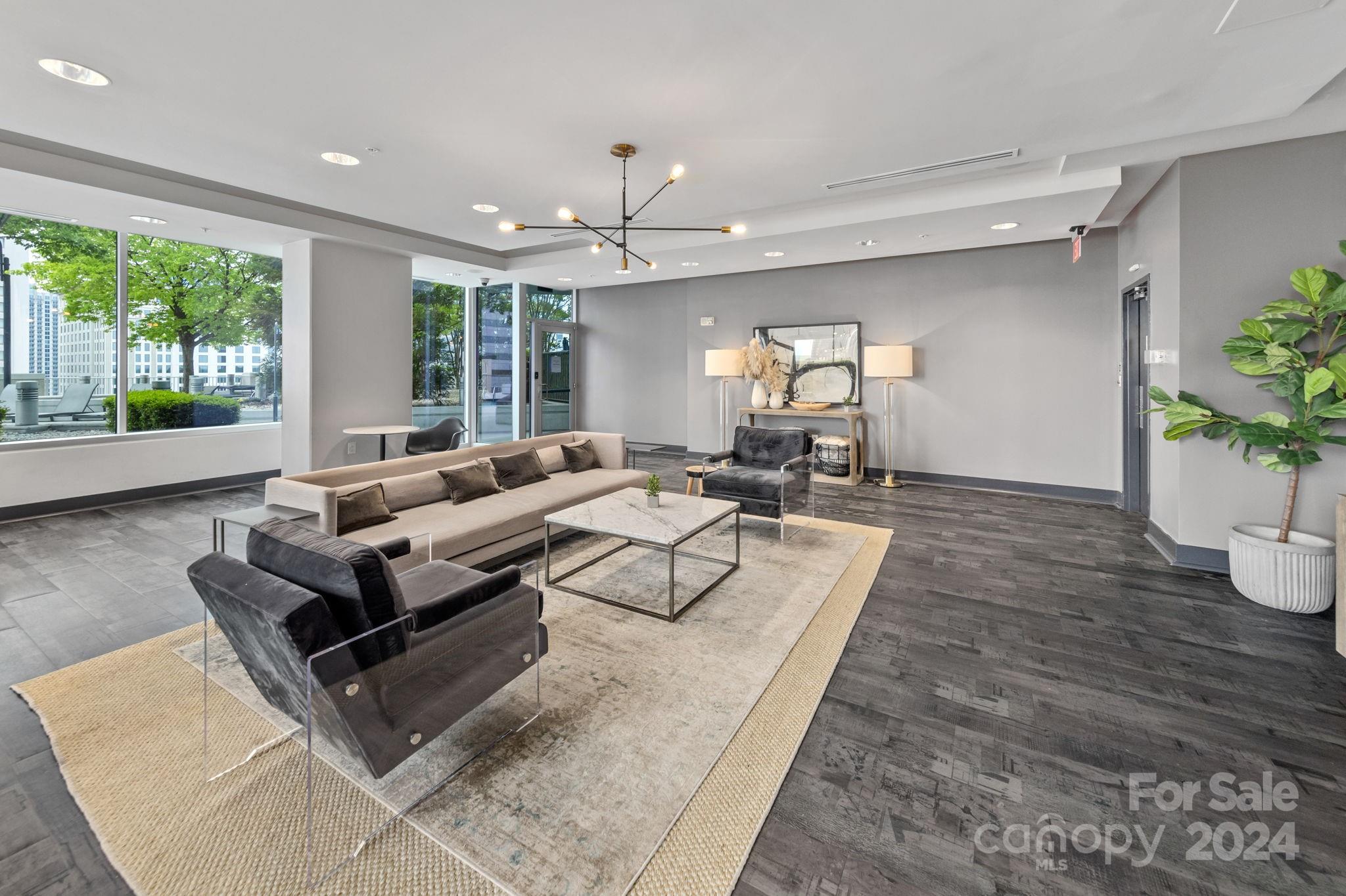210 N Church Street #2513 — Charlotte