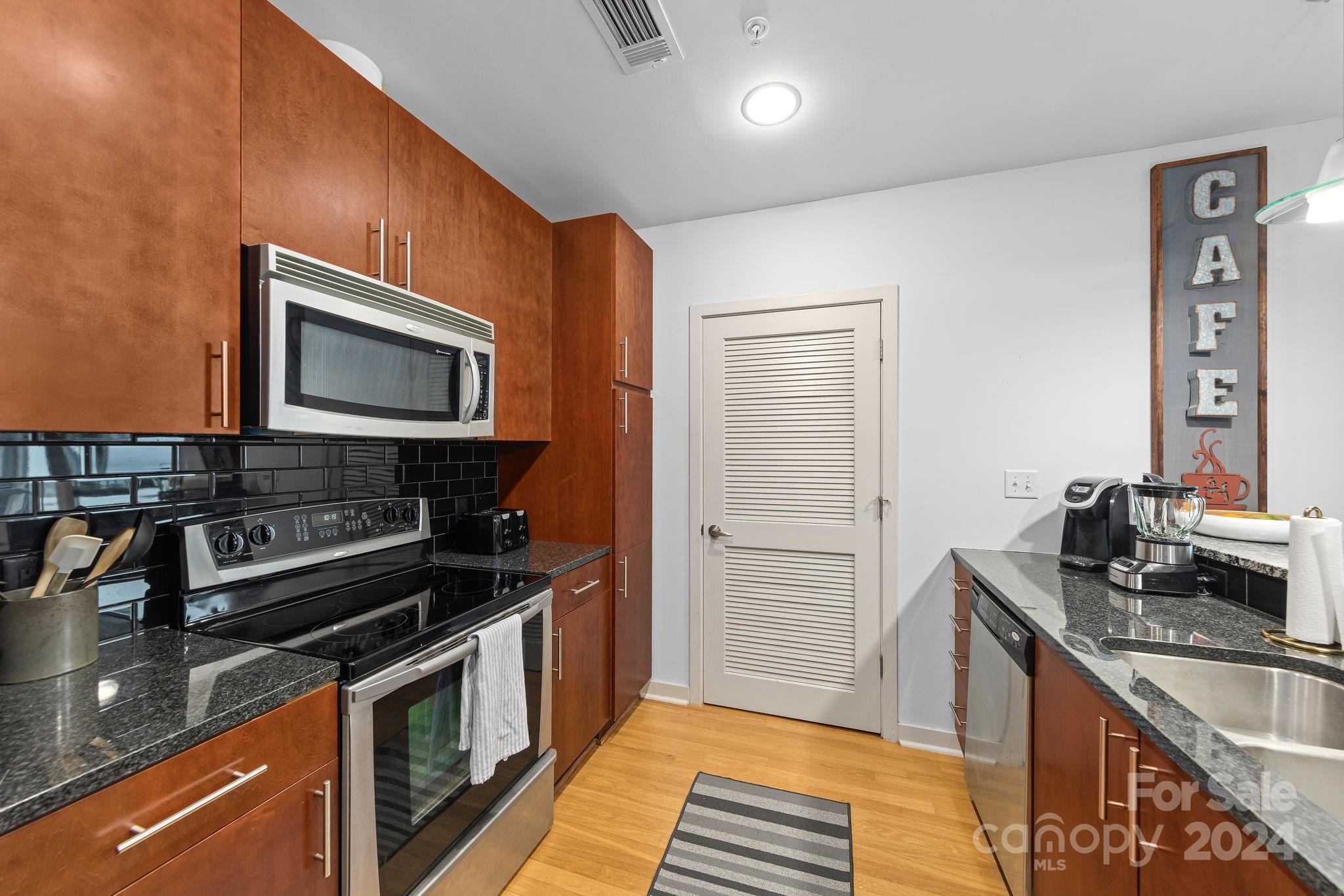 210 N Church Street #2513 — Charlotte