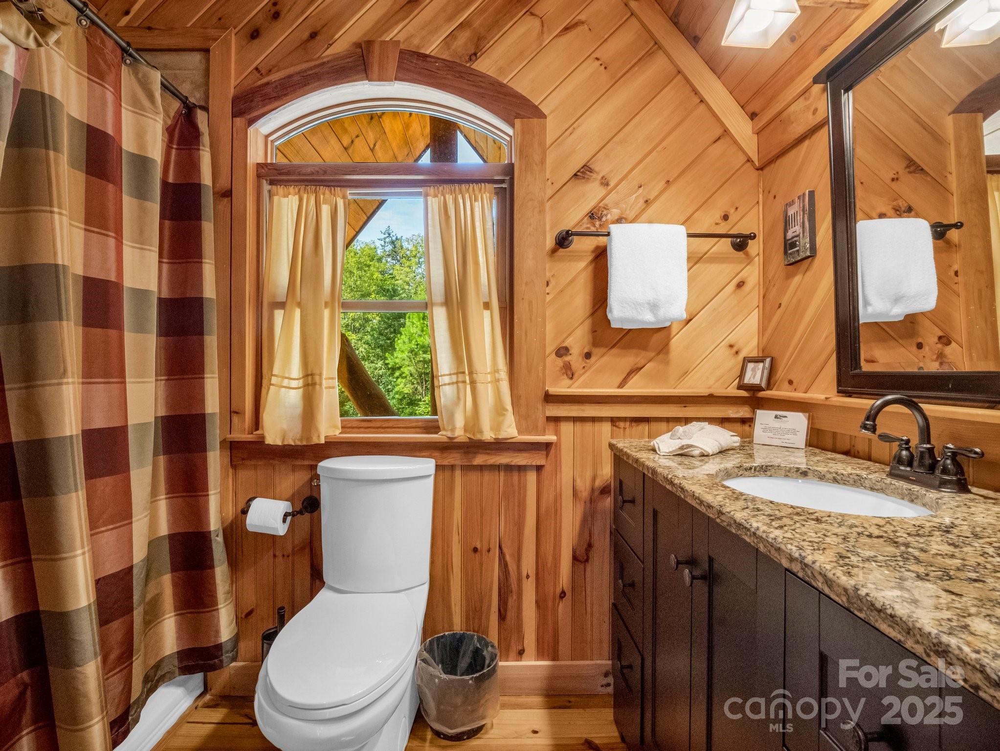 219 Highland Heights — Lake Lure