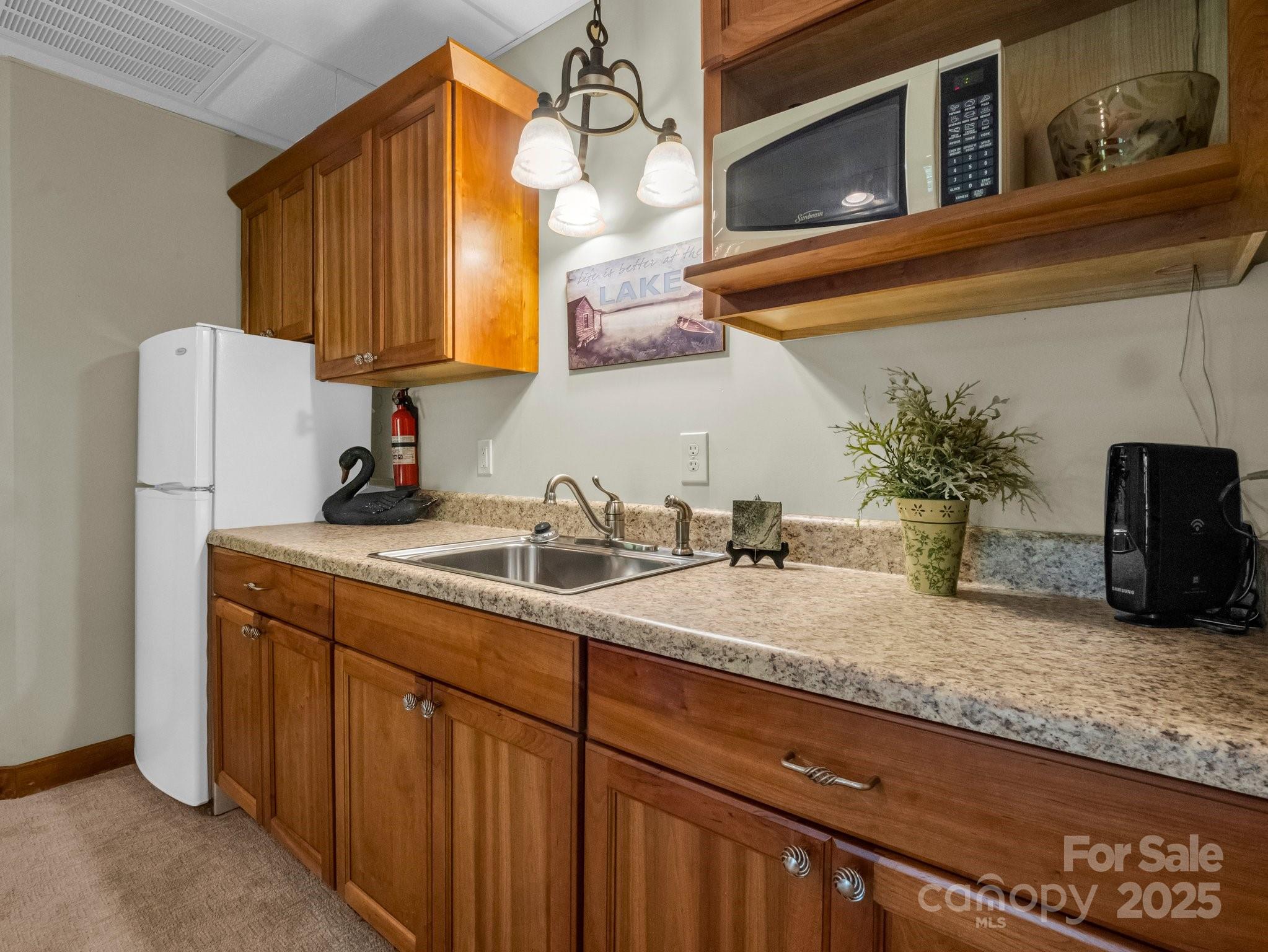 219 Highland Heights — Lake Lure
