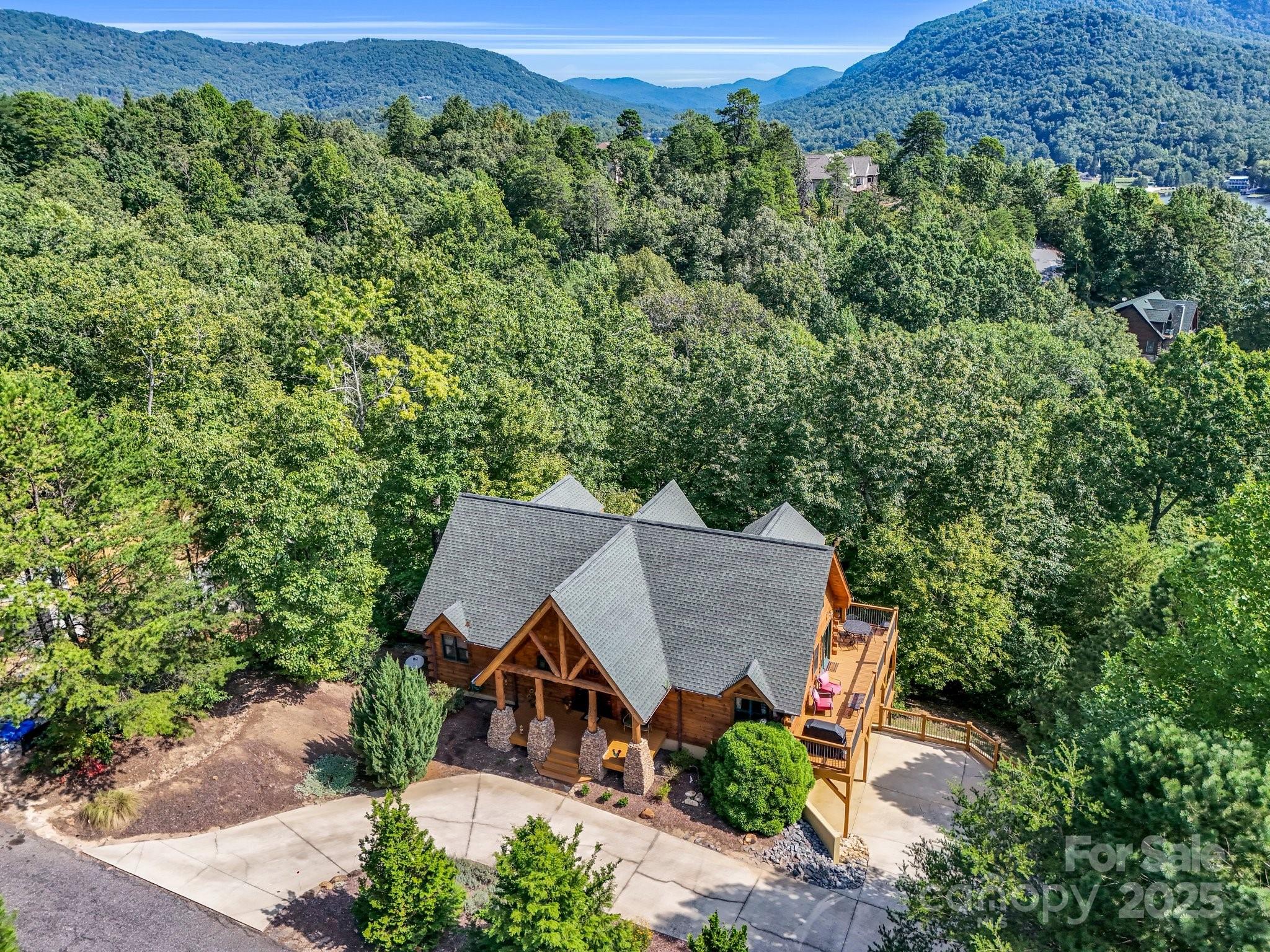 219 Highland Heights — Lake Lure
