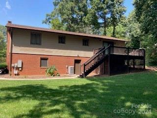 432 E MAGNOLIA Road — North Wilkesboro