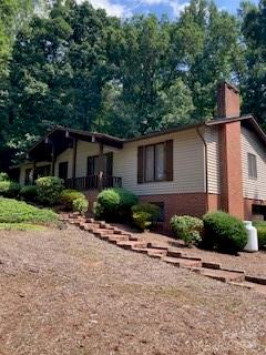 432 E MAGNOLIA Road — North Wilkesboro
