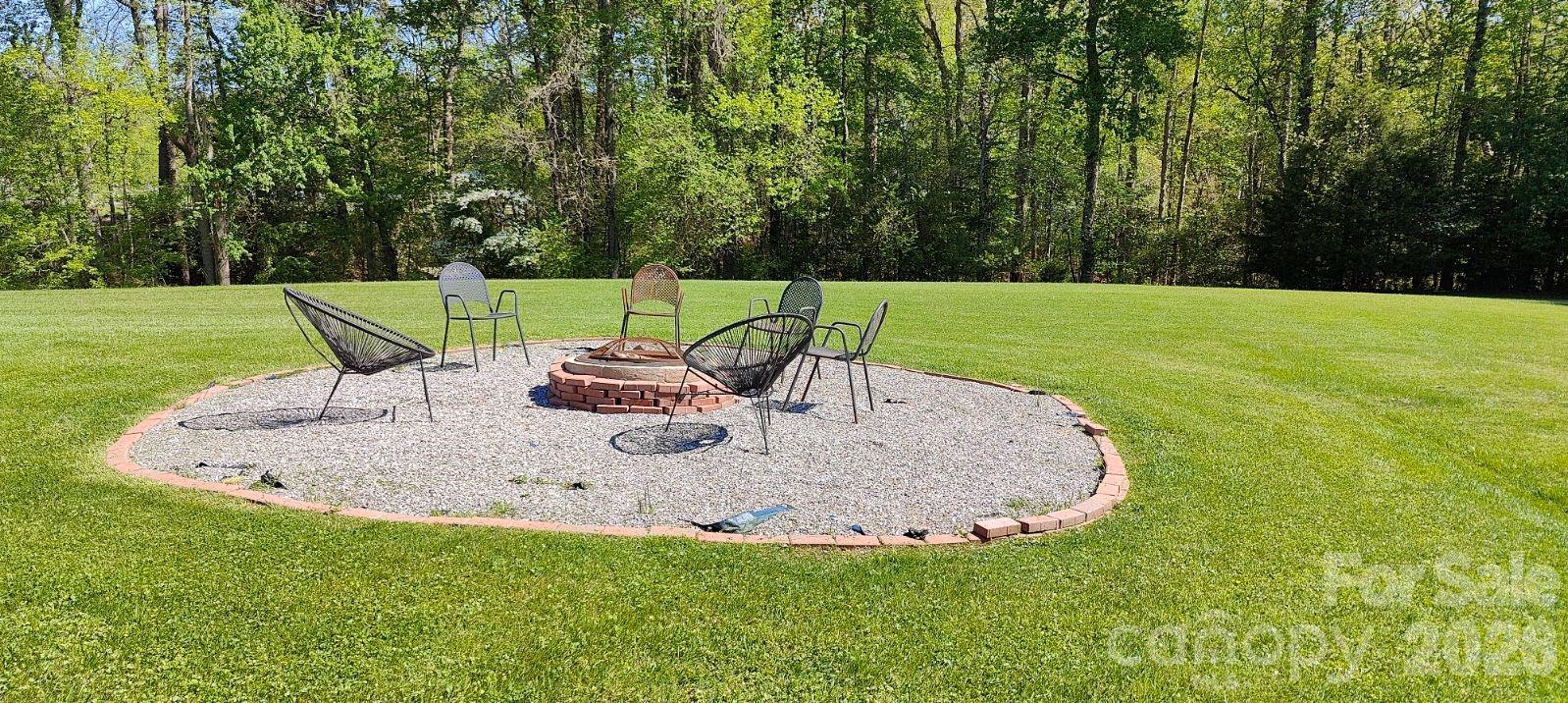 1104 old HWY 60 Highway — Wilkesboro
