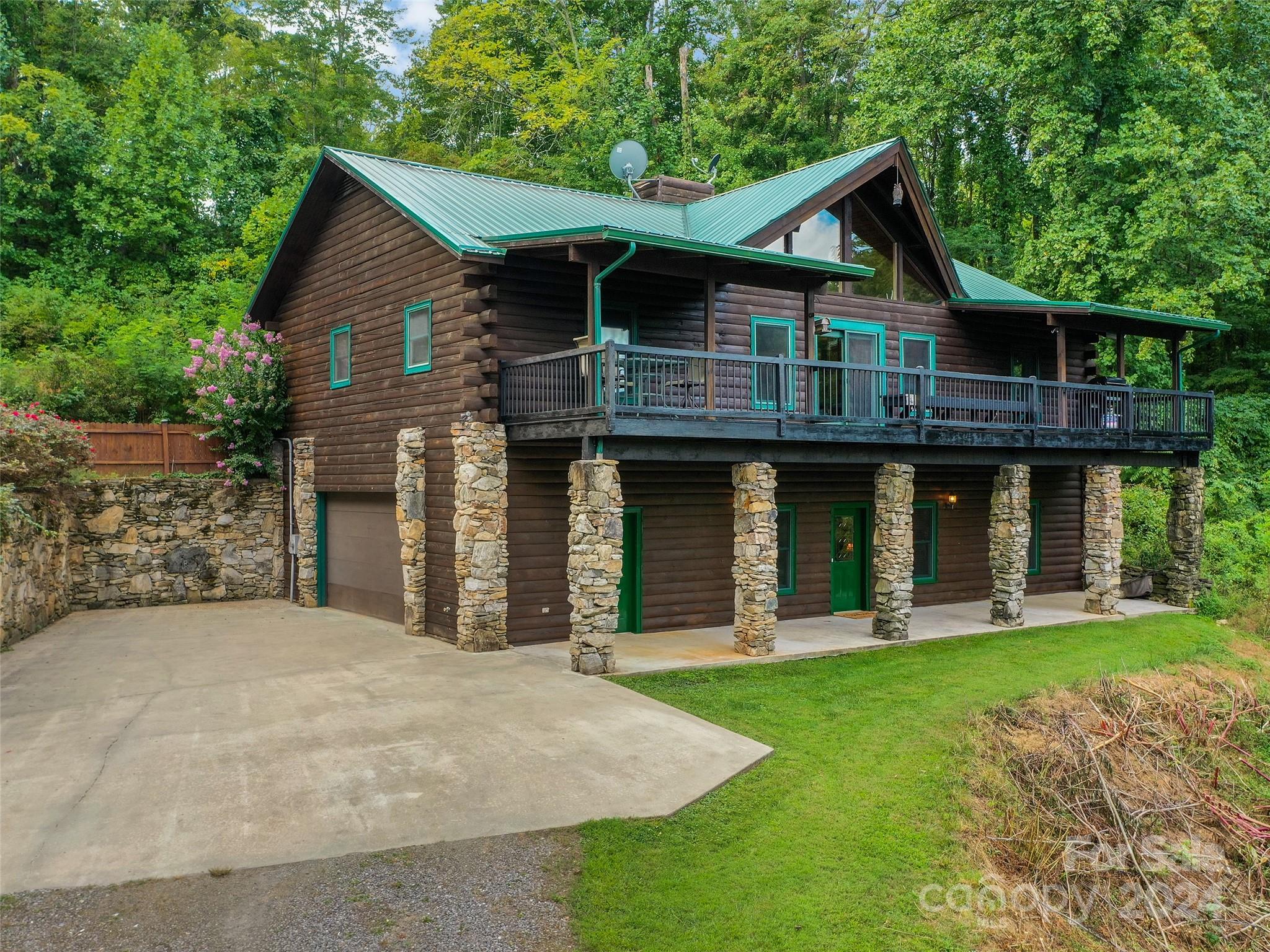 80 Austins Trail — Canton