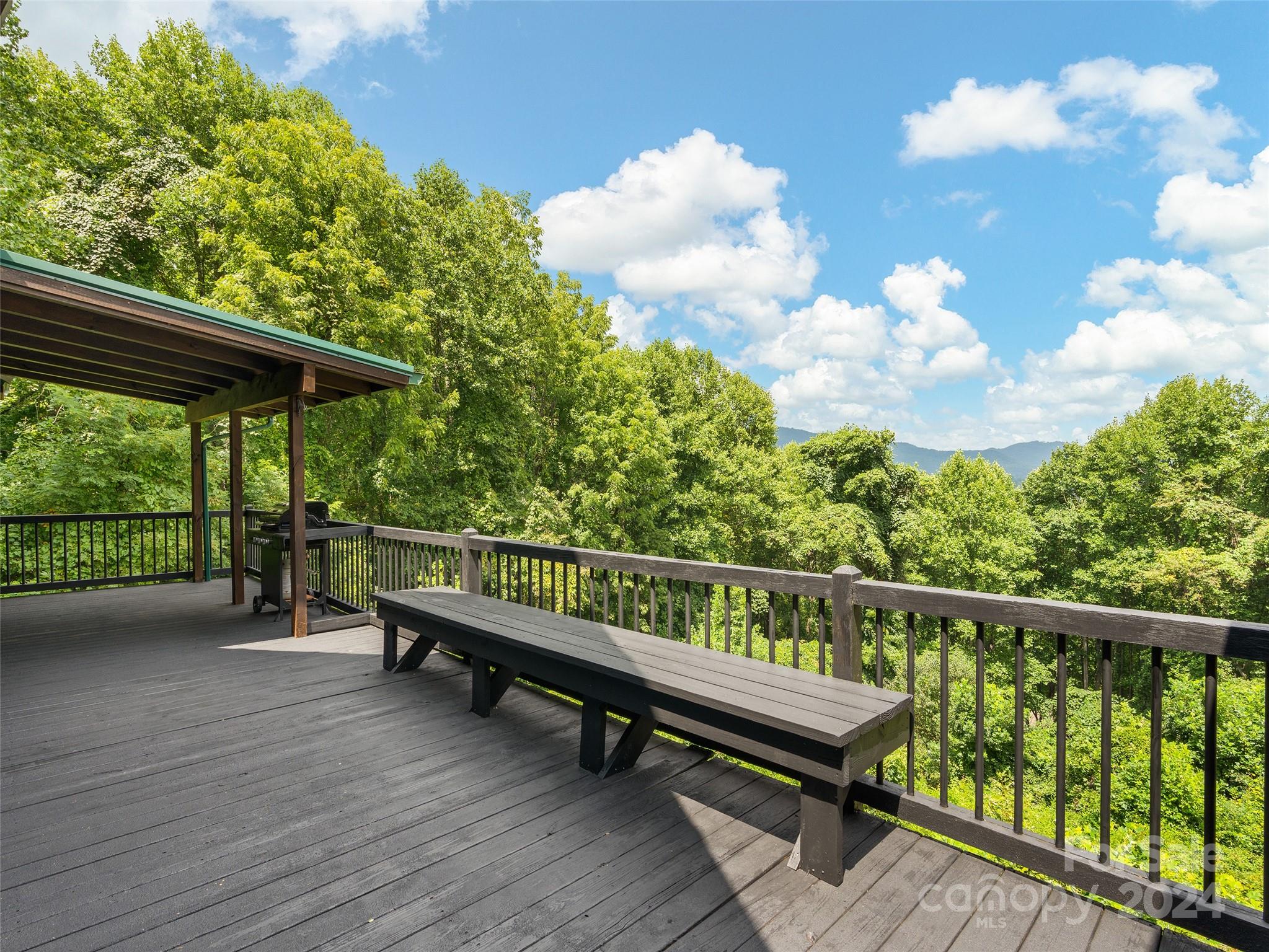 80 Austins Trail — Canton