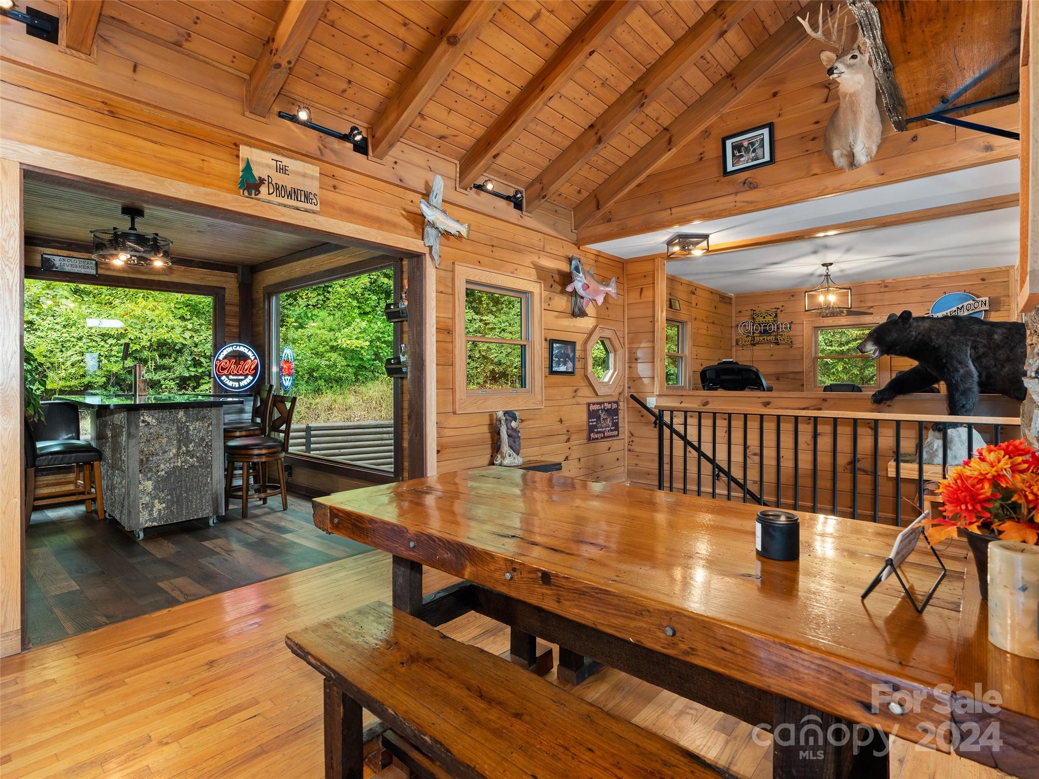 80 Austins Trail — Canton