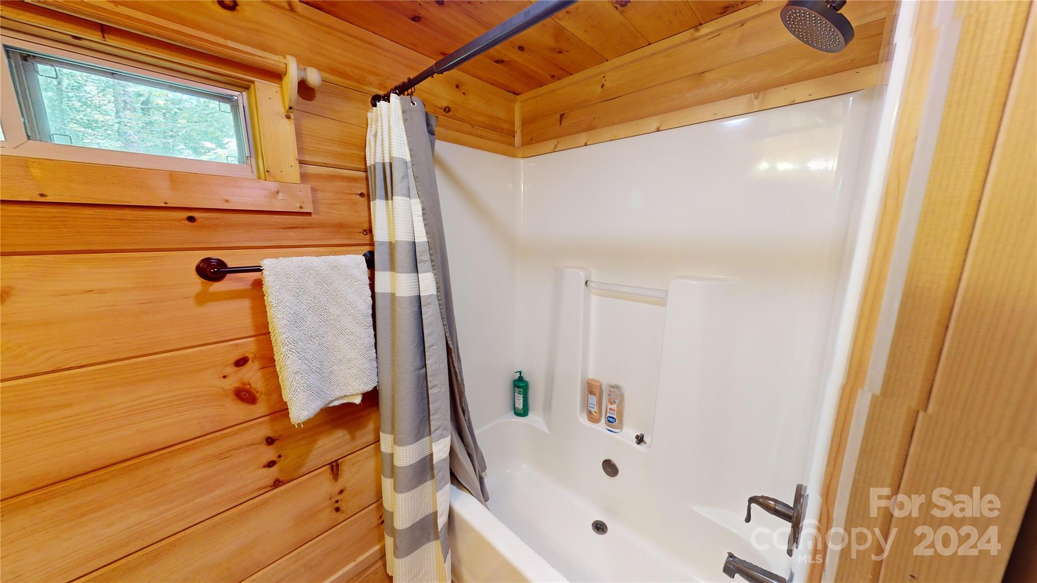 78 Smiling Fox Trail — Brevard