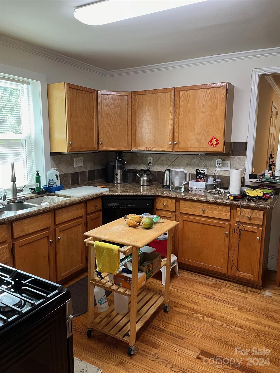 3329 Draper Avenue — Charlotte