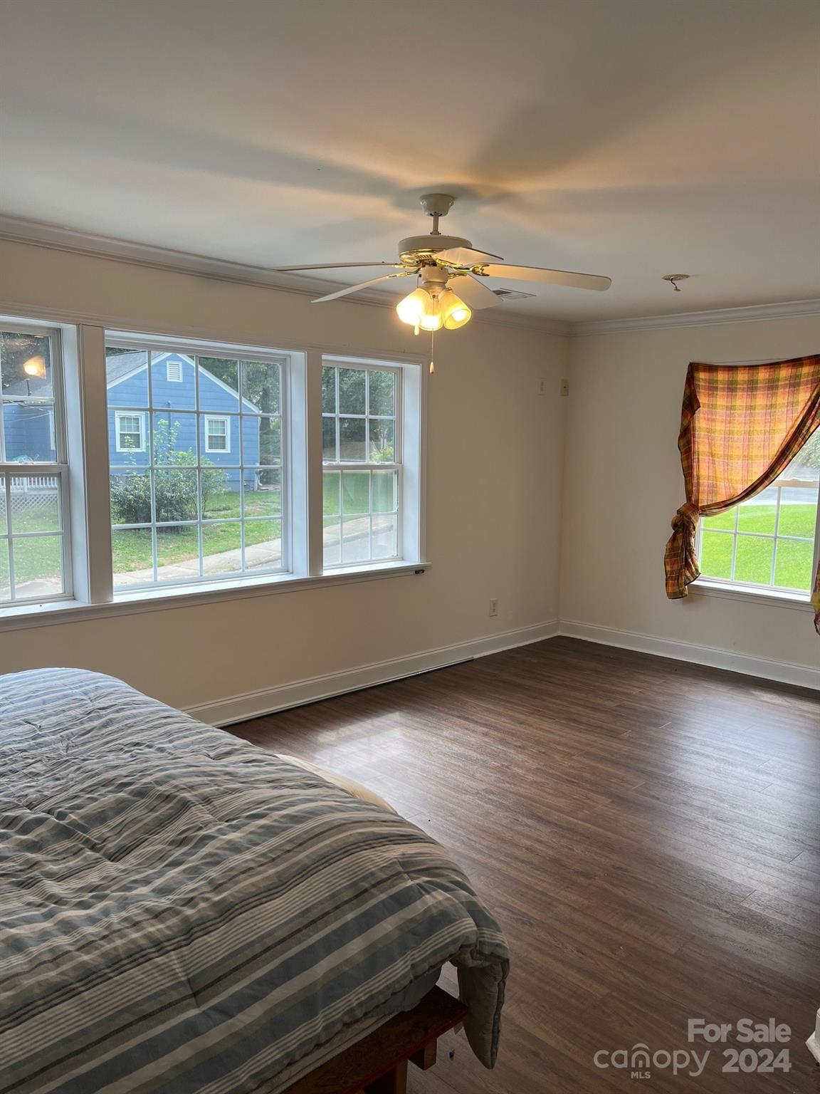3329 Draper Avenue — Charlotte