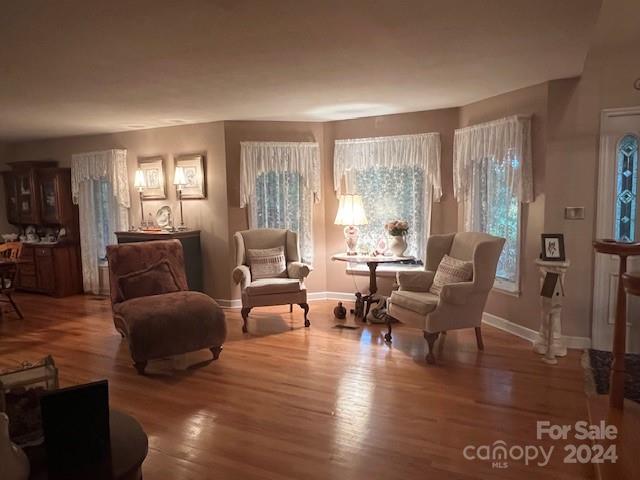 1240 Gaddy Road S — Nebo