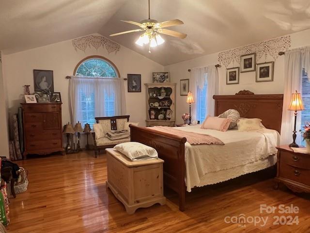 1240 Gaddy Road S — Nebo