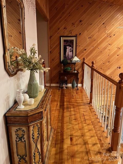 1240 Gaddy Road S — Nebo