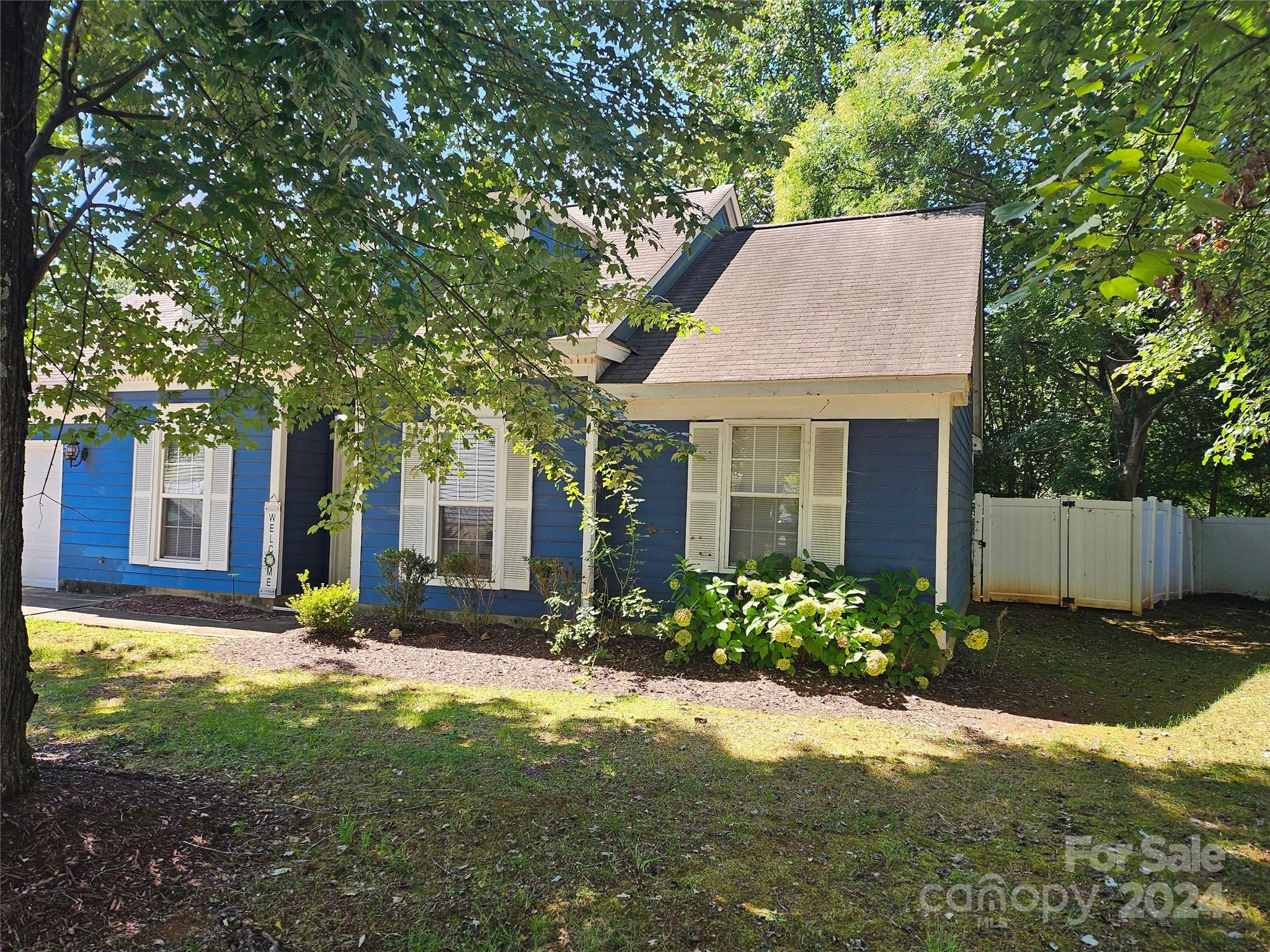5720 Ebley Lane — Charlotte