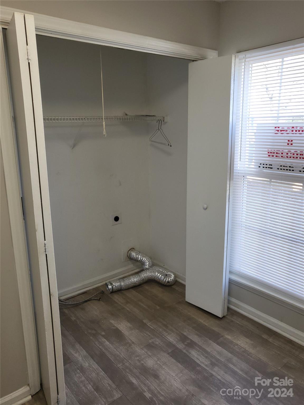 5720 Ebley Lane — Charlotte