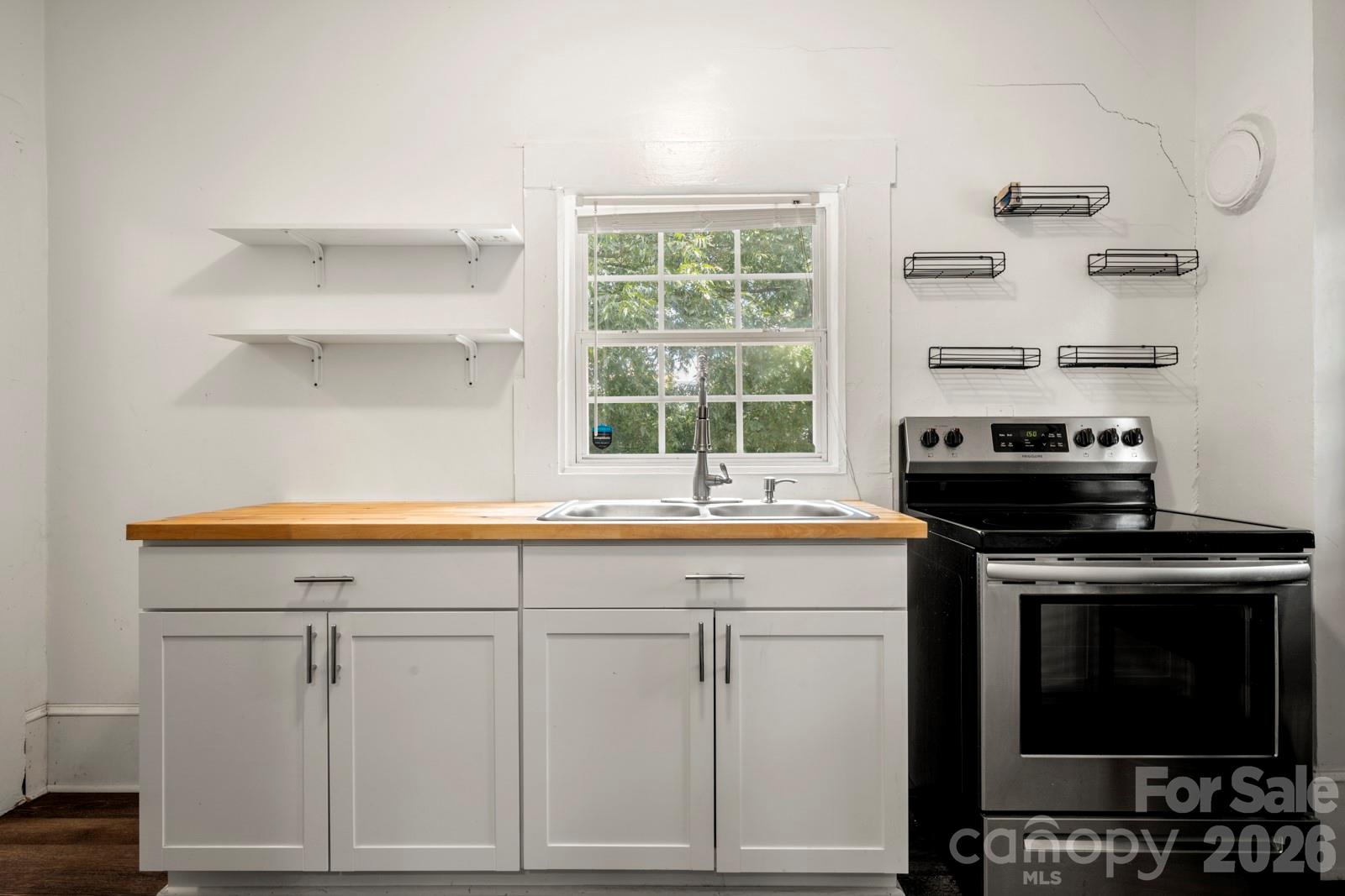 225 Flint Street — Charlotte