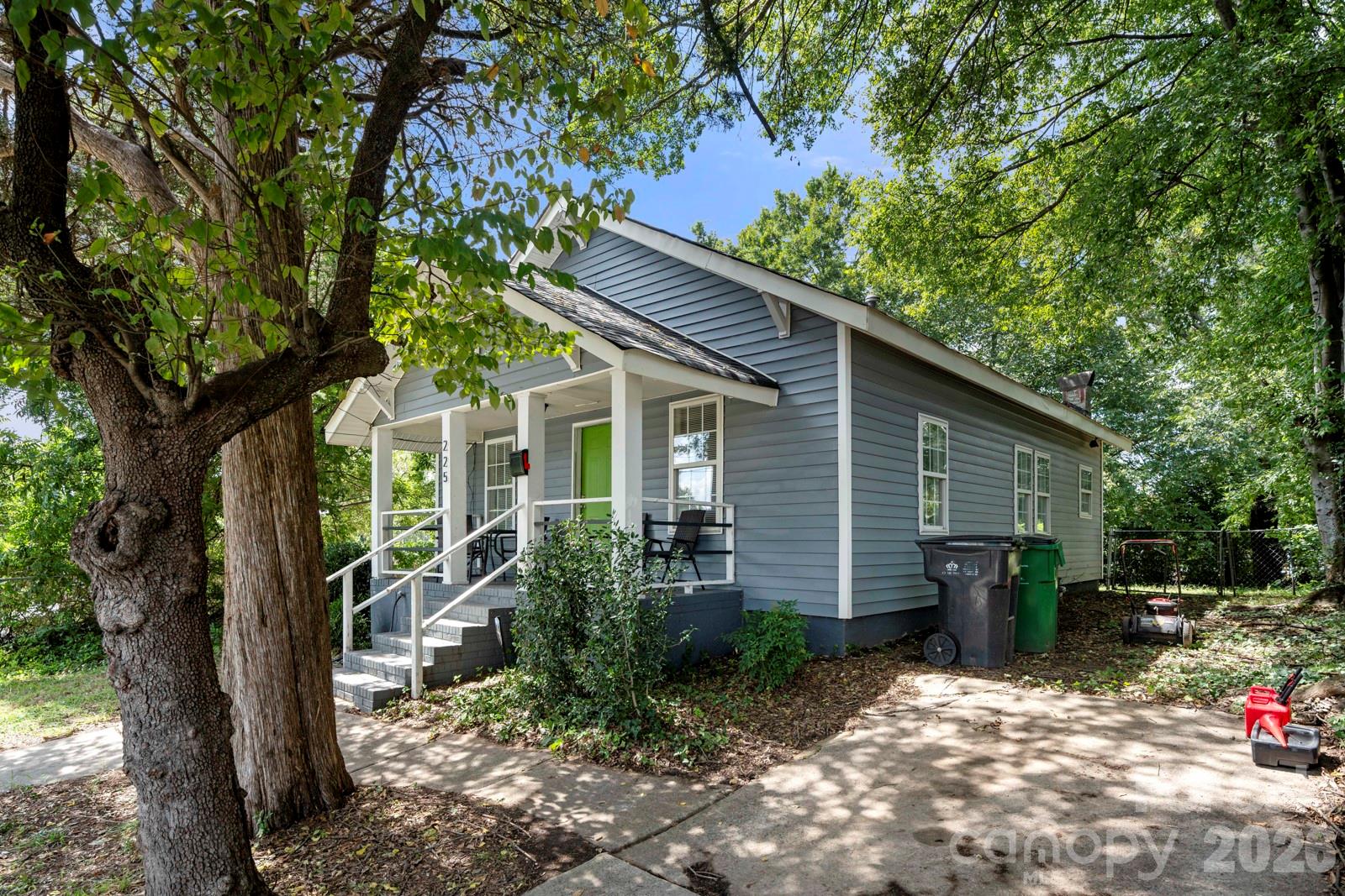 225 Flint Street — Charlotte